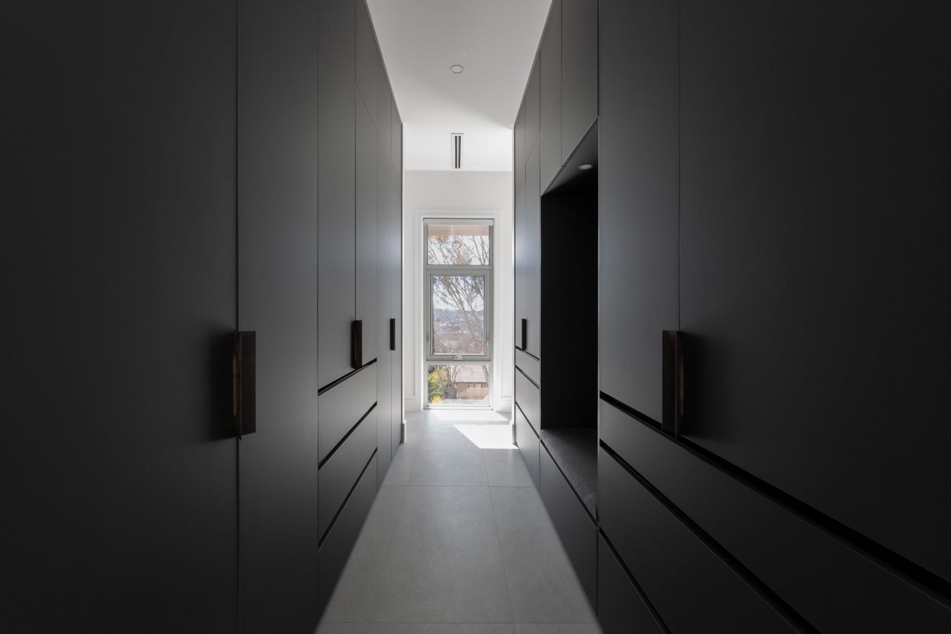 R + B Residence