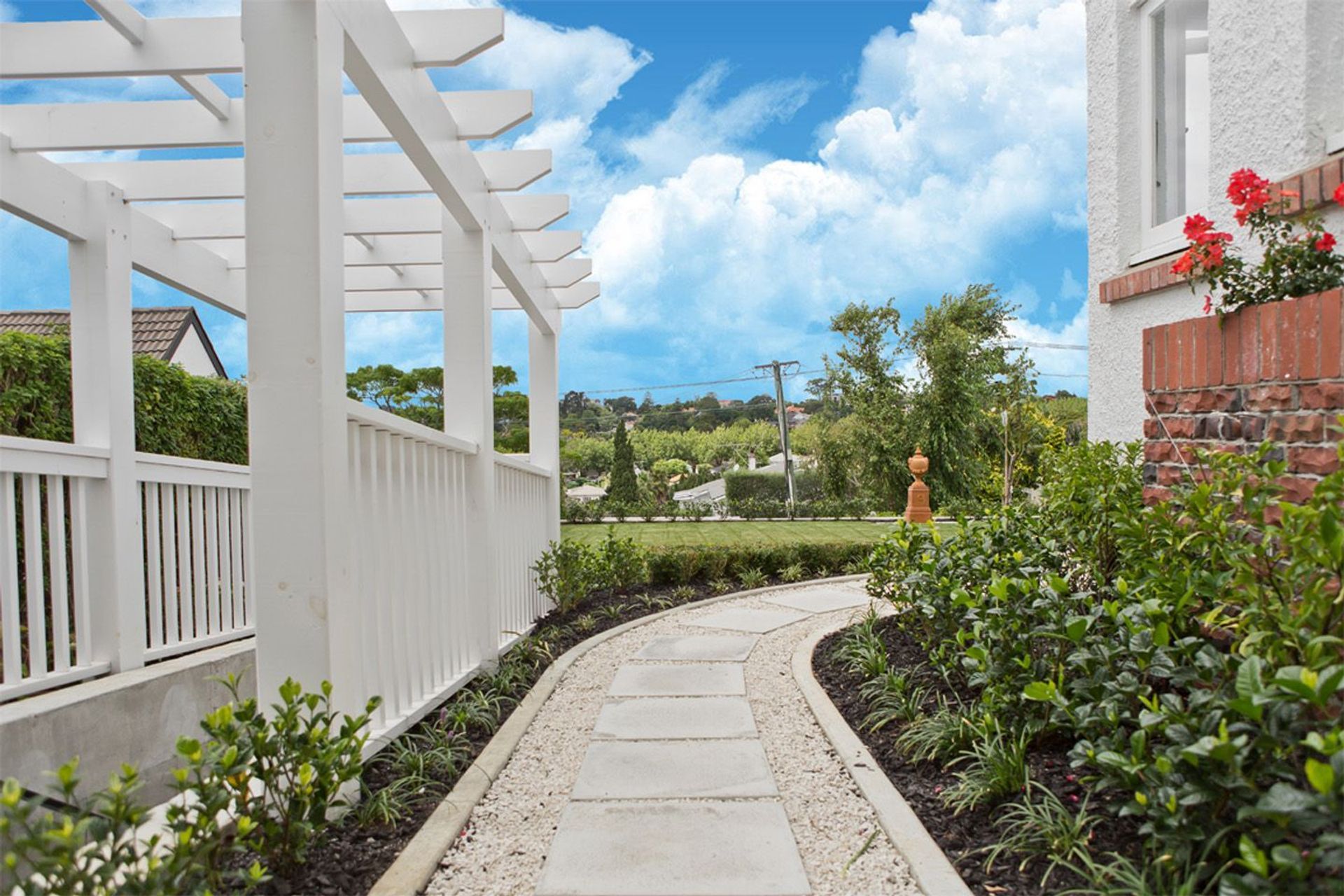 18LUC-website-image-01.jpg