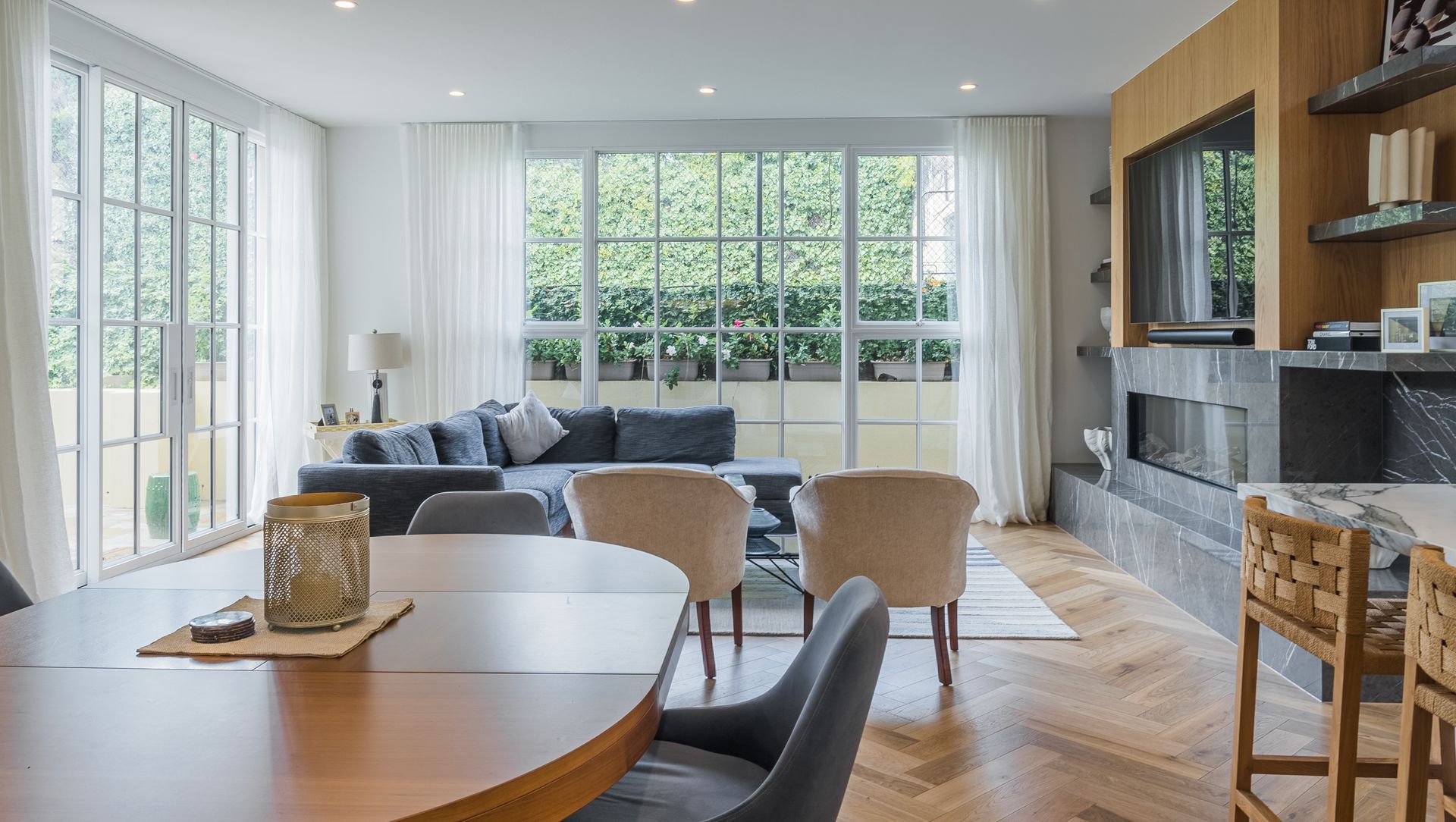 Toorak White Residence banner