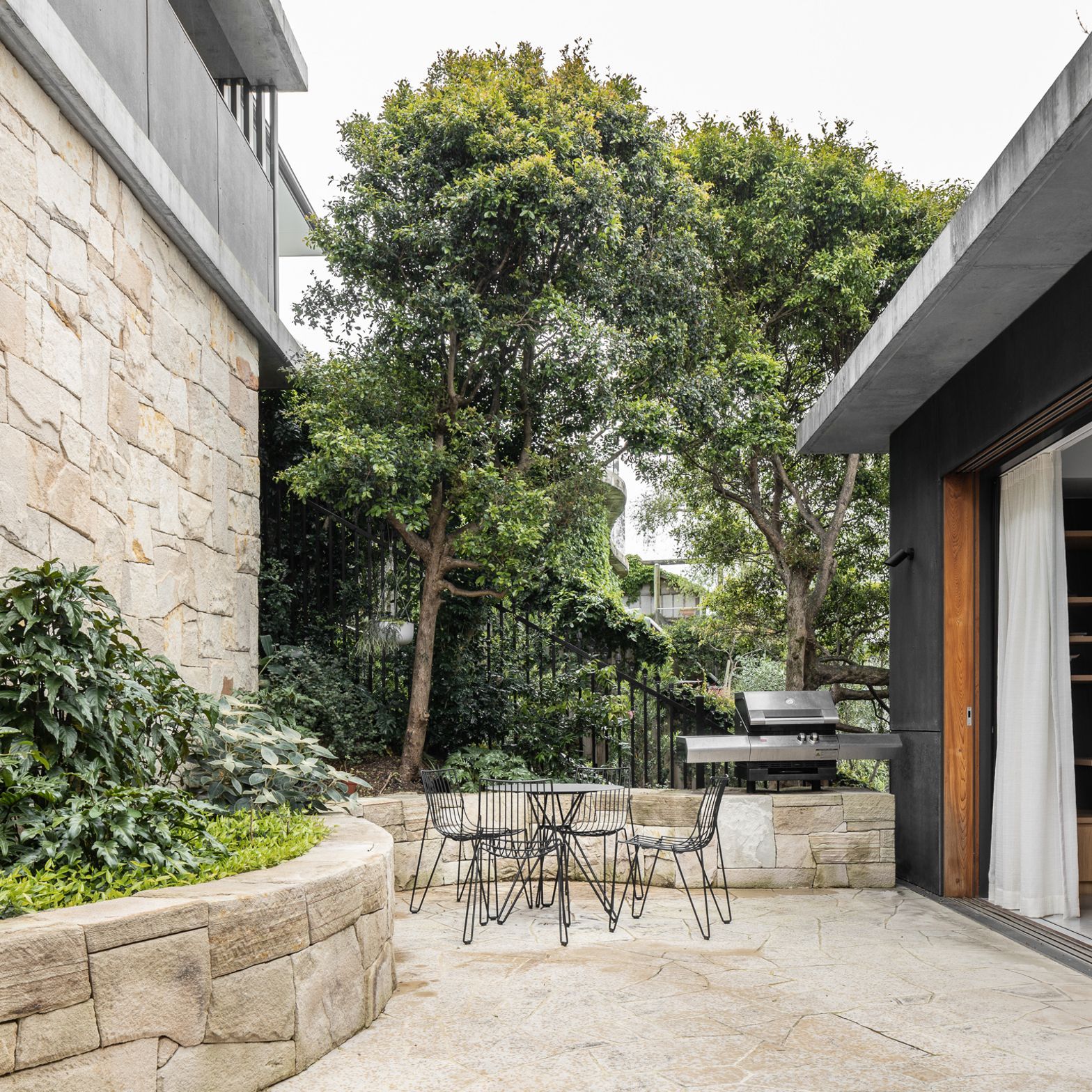 2022-10-12Bay-HouseLoungevilleCastlepeake-Architects224-Edit2048px.jpg