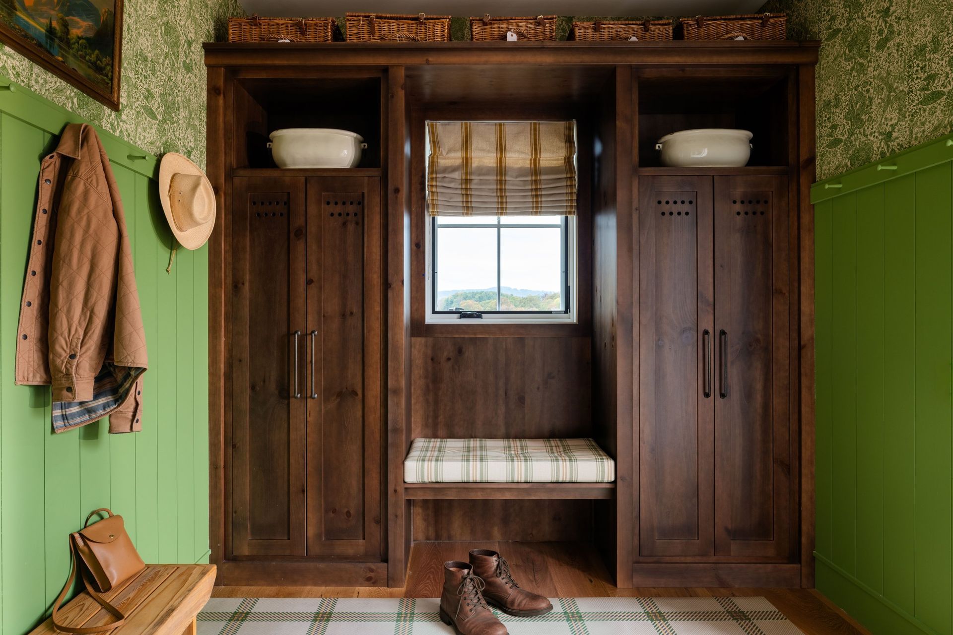 2510HillsideCottageInteriorsJordanPowers008lo.jpg