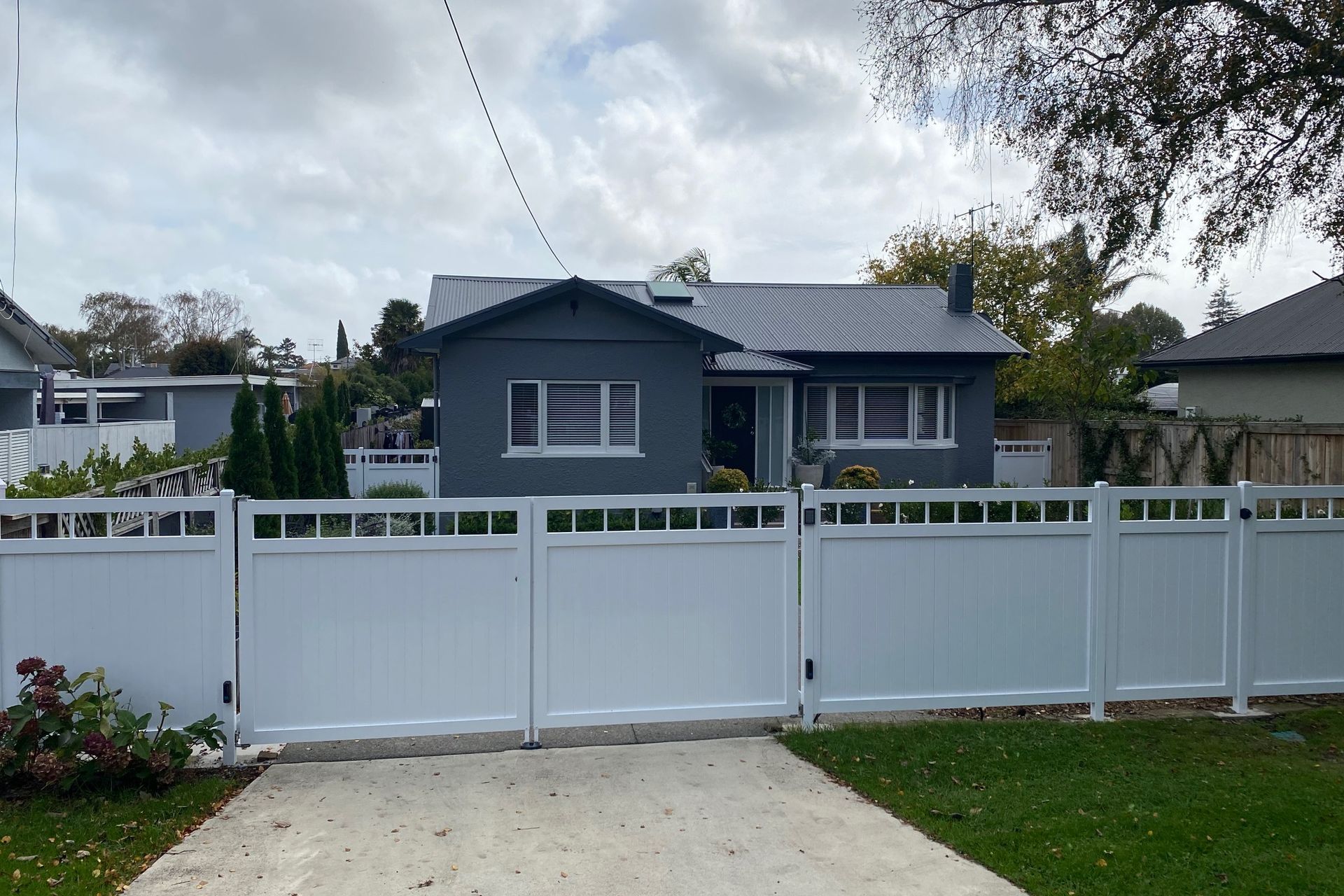 Villa Fencing