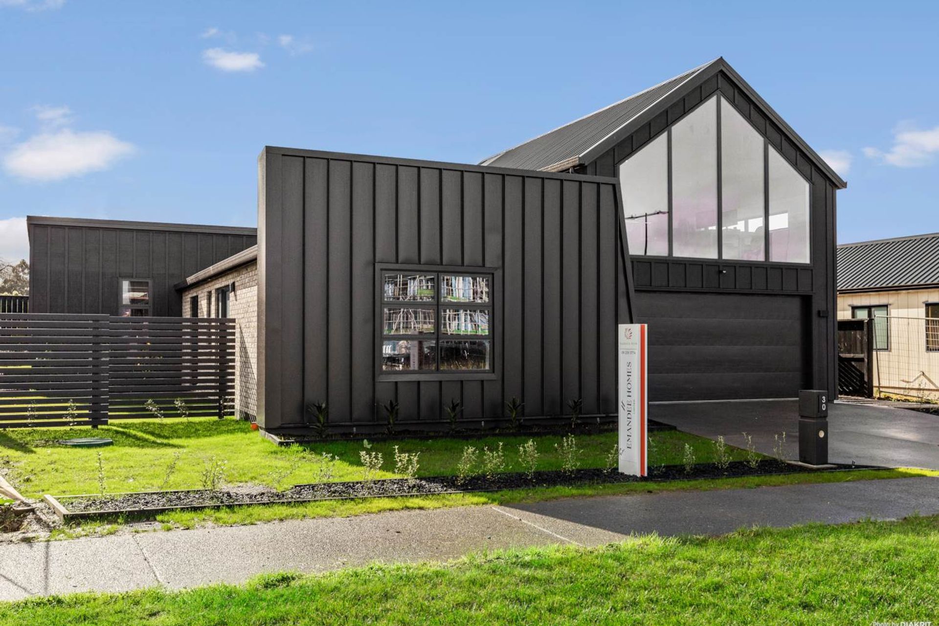 30-Te-Rata-Boulevard-Current-Showhome-Emandee-Homes-Flat-Woodgrain-2.jpg