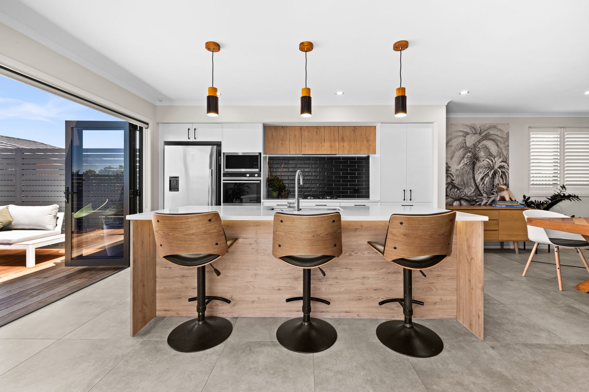 303-Pakowhai-Road-1.jpg