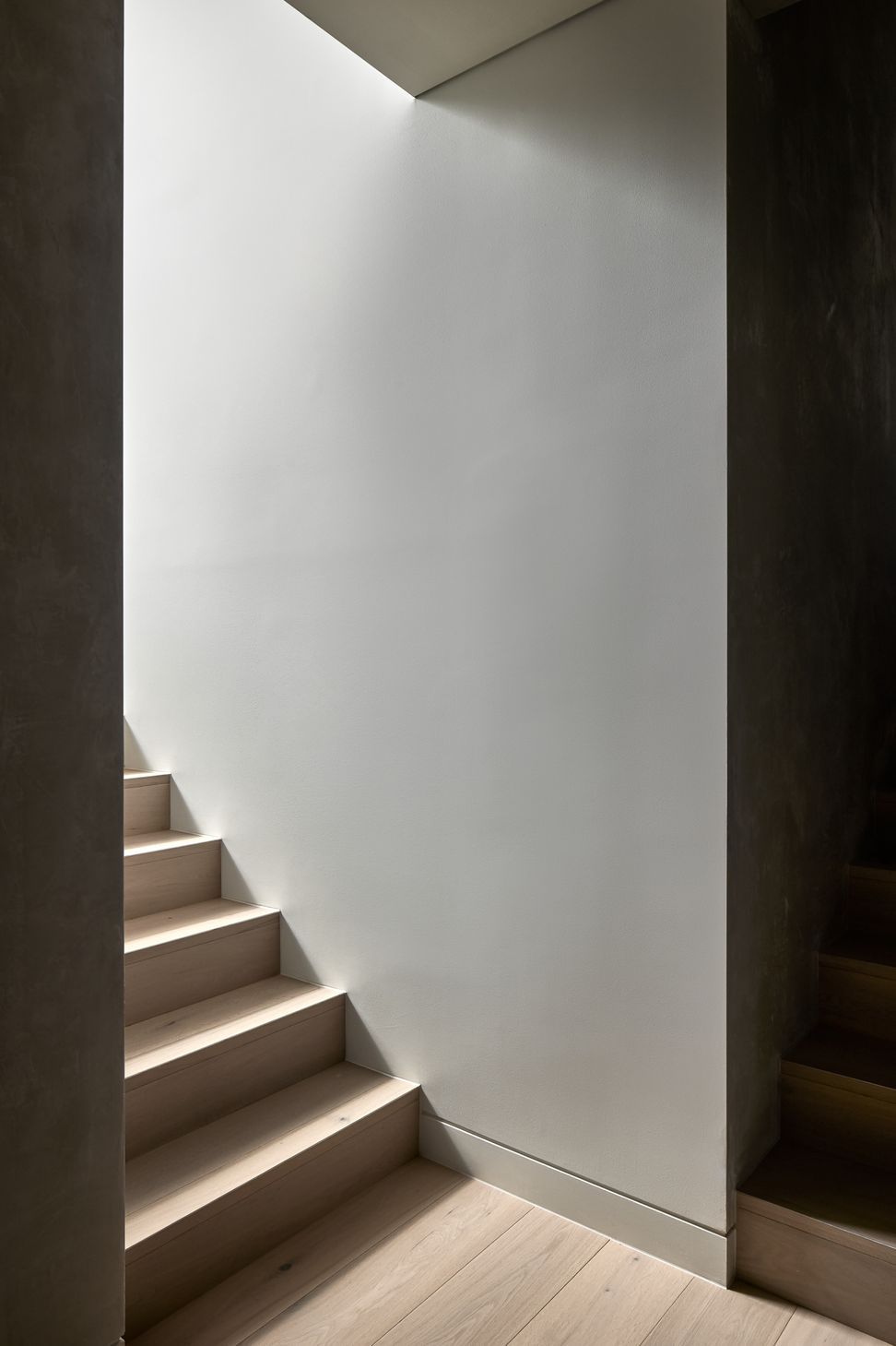 AngloStChatswood922000px.jpg