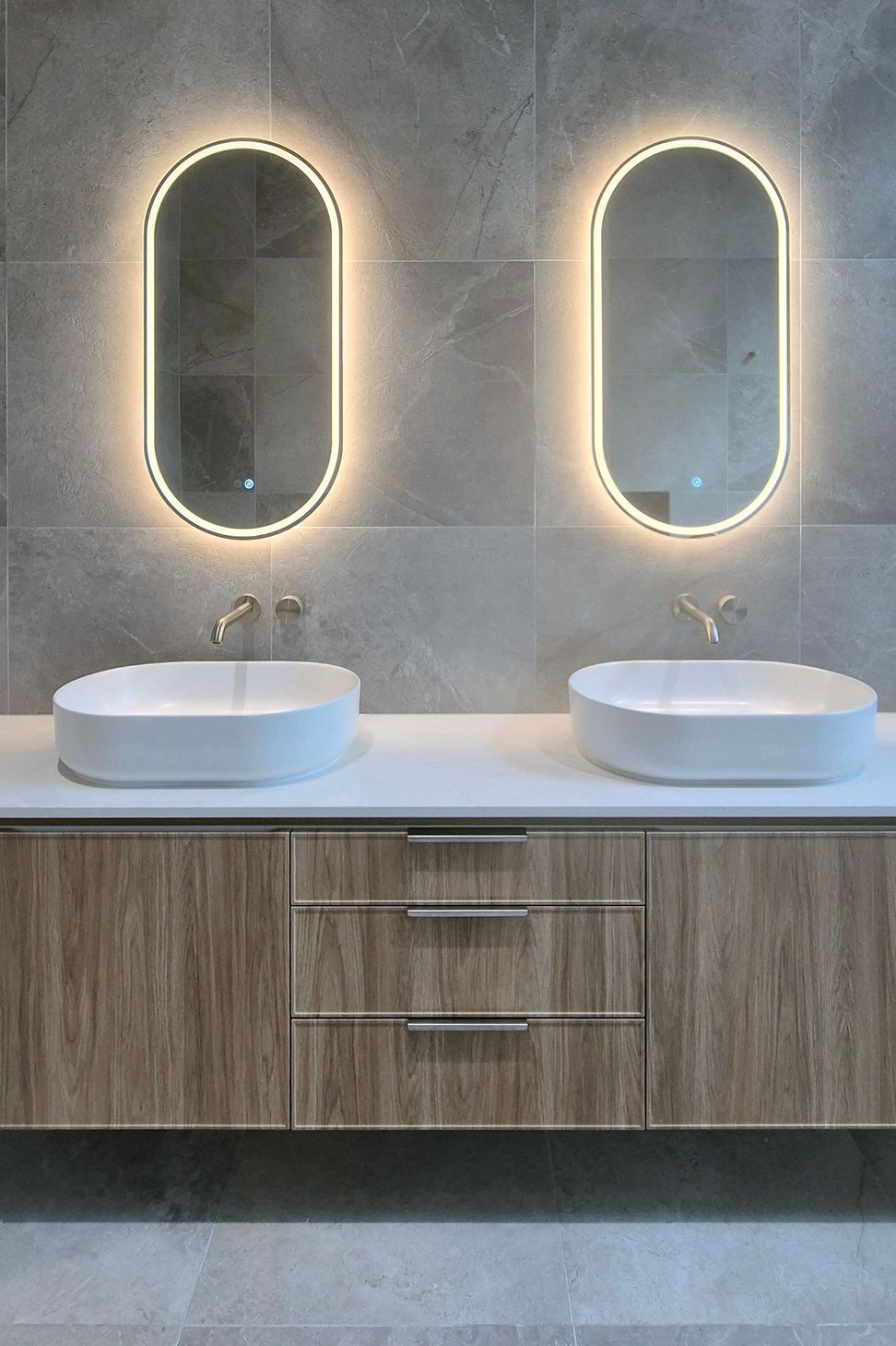Bathroom-vanity.jpg