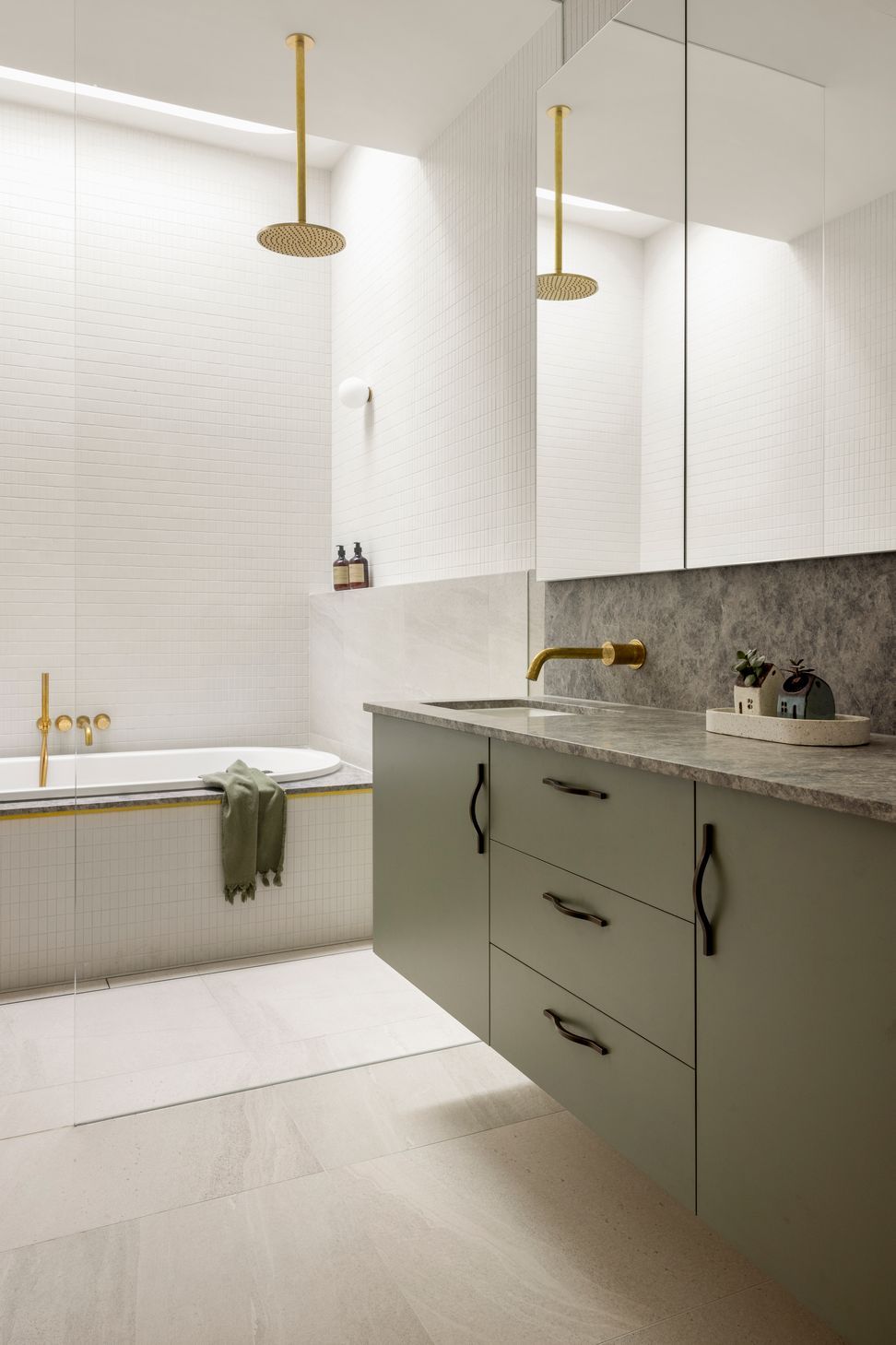 Bonny-House-002-v2.jpg