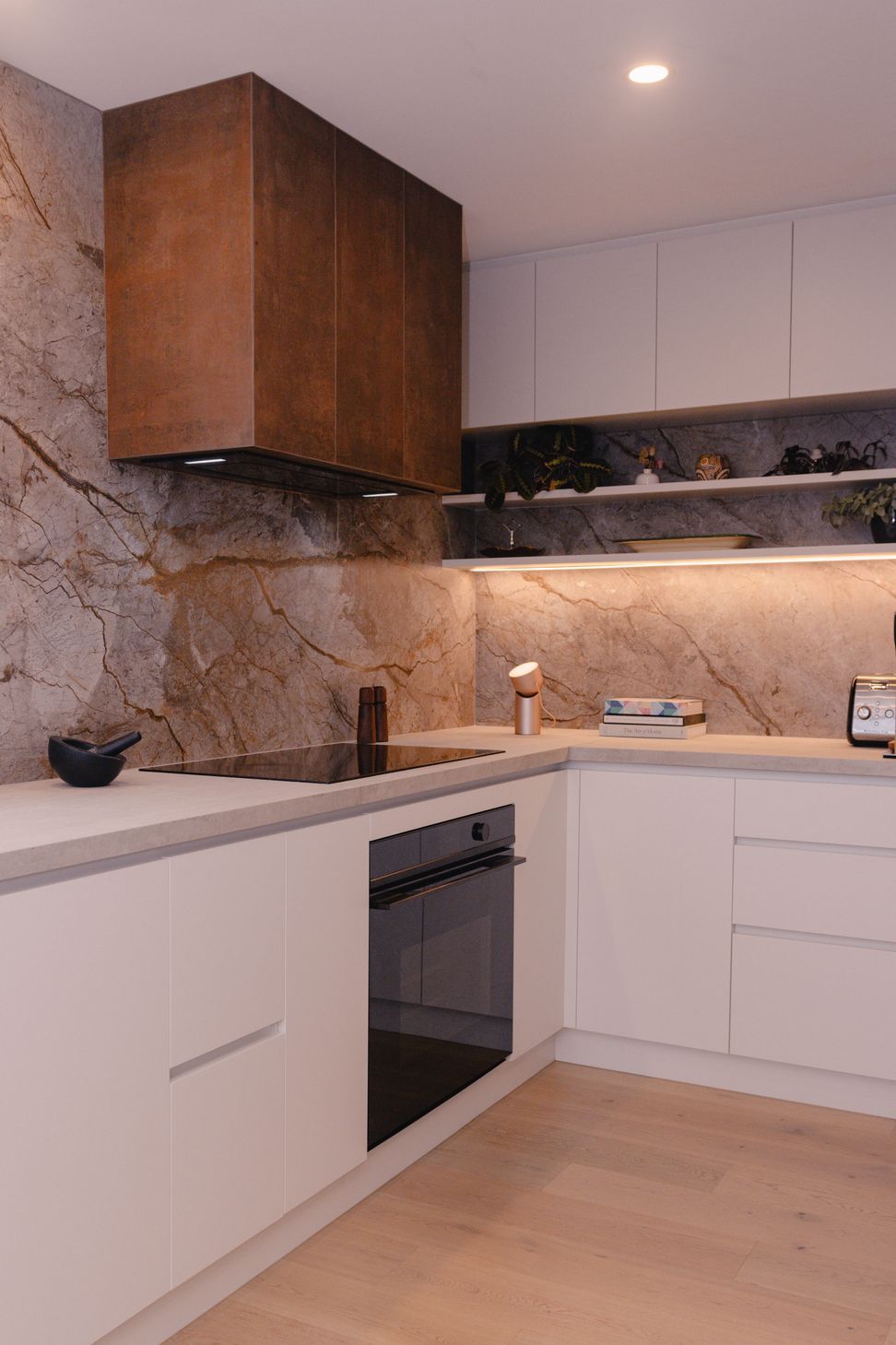 Castor-bay-Kitchen-Kat-June-13.jpg
