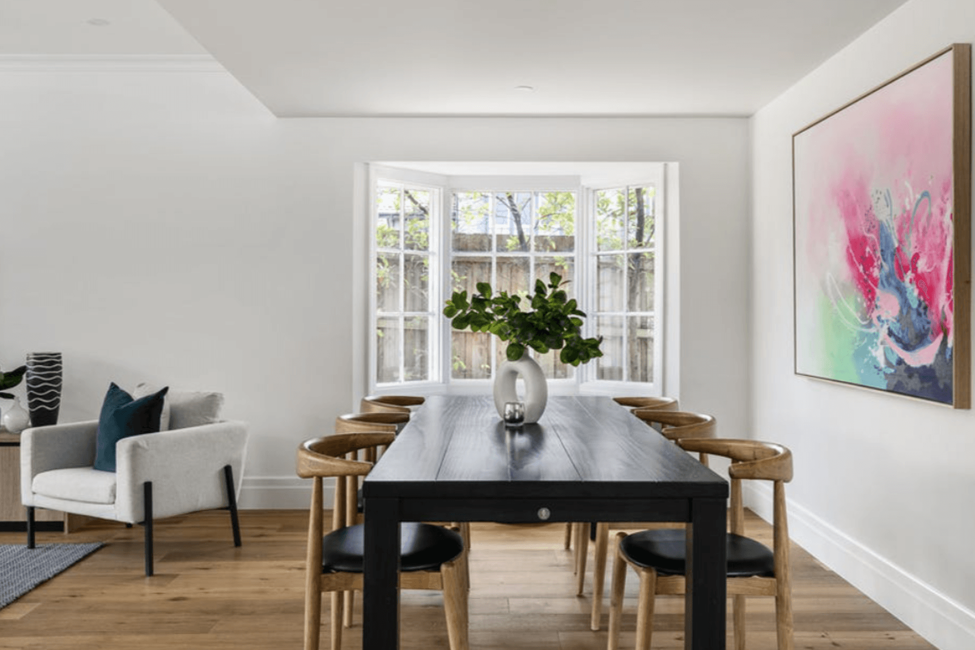 Dining-with-Bay-Window.png