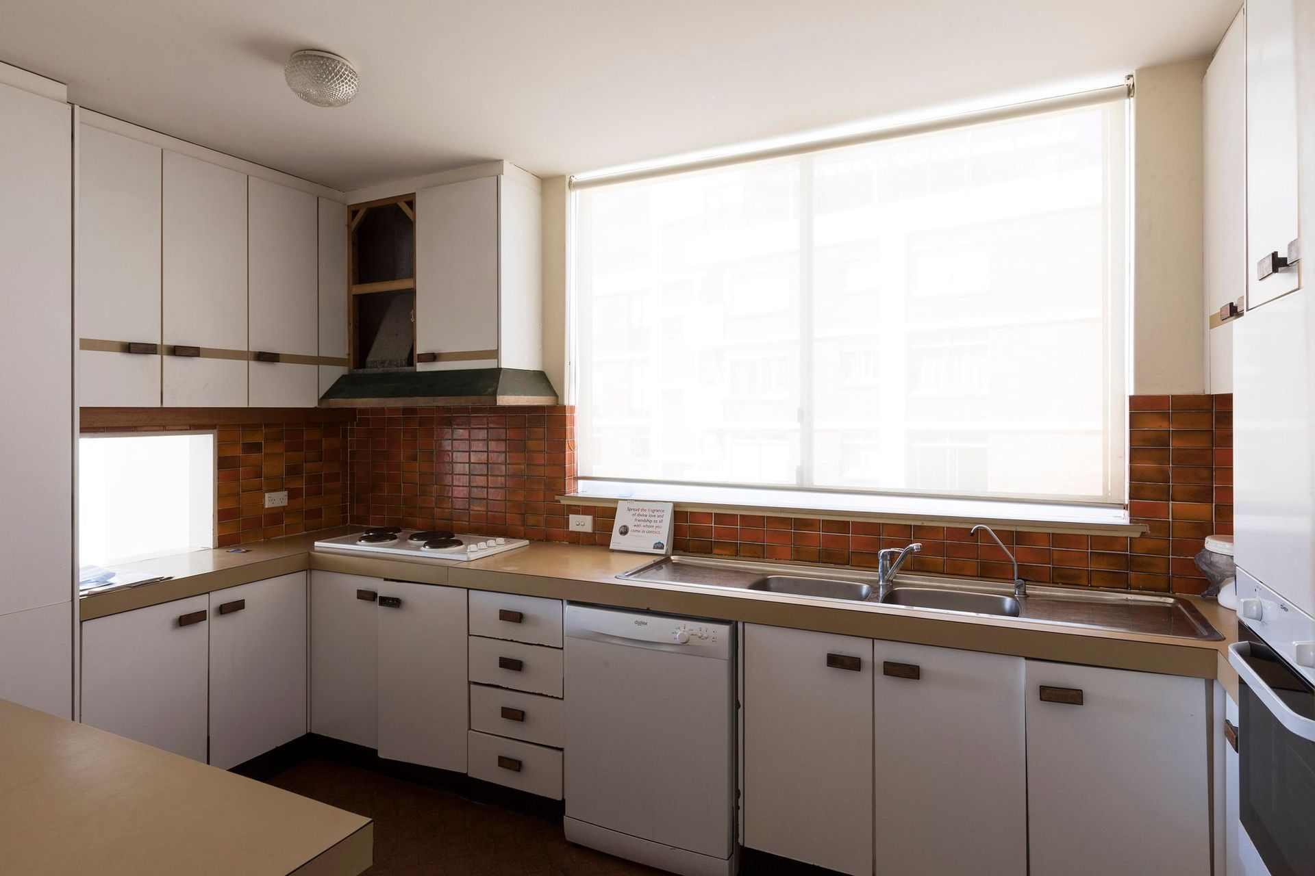 ELIZABETH-BAY-APARTMENT09.jpg