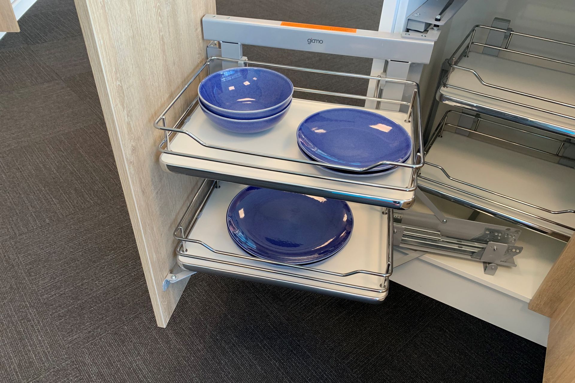 FIT Giamo Magic Corner Unit for Blind Corner Cabinets