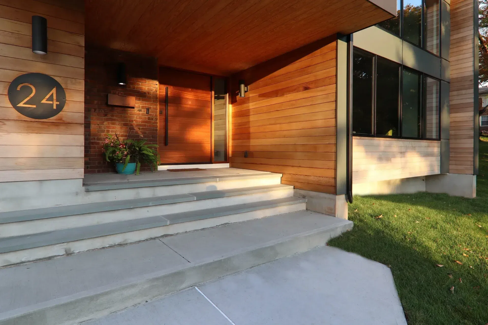 Montclair-04.webp
