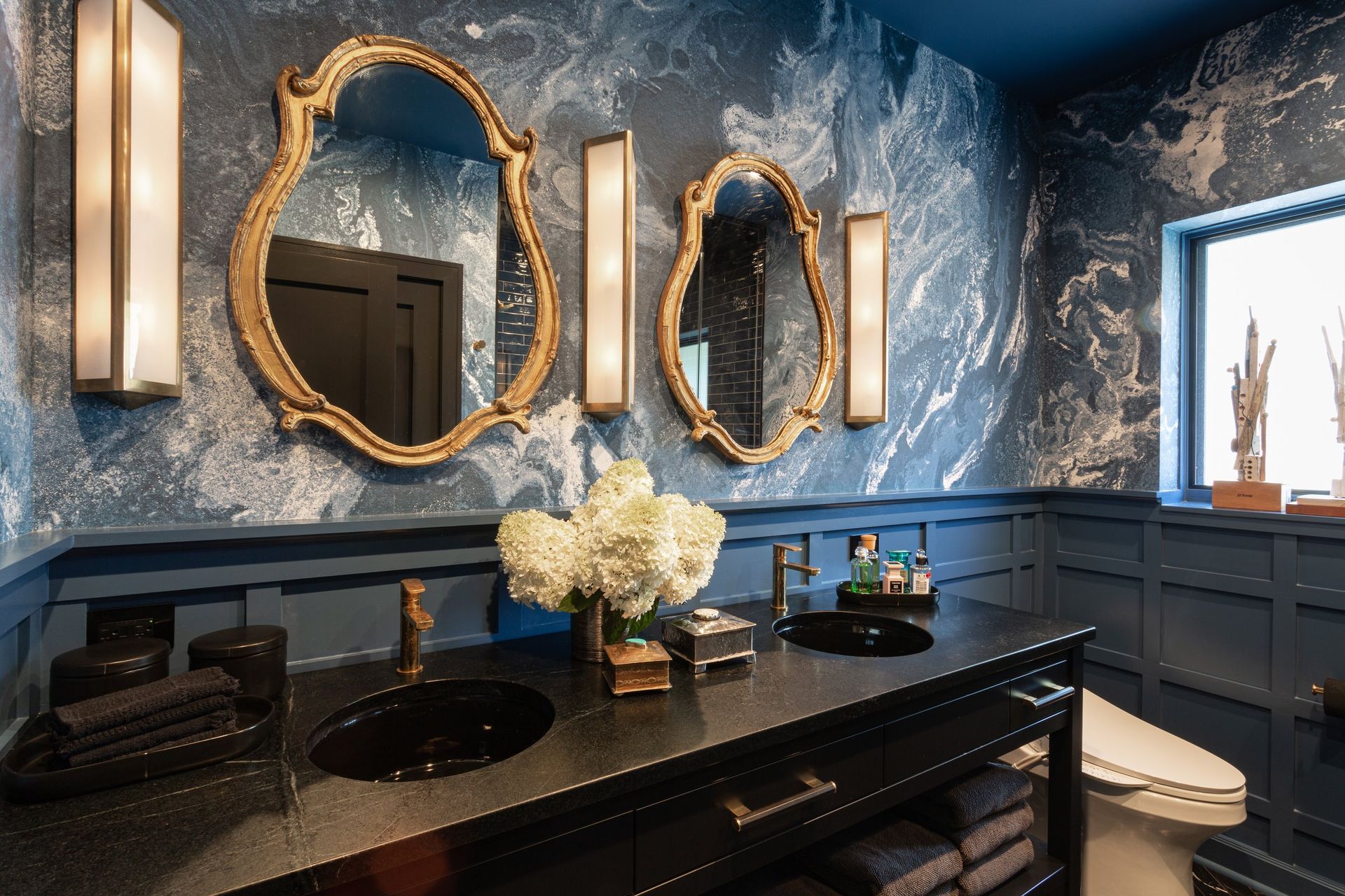 NMI-EvanstonWorkersGarage-PrimaryBath-1.jpg