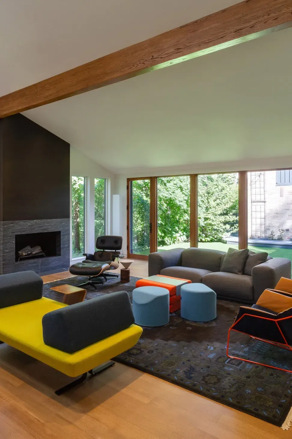 NMI-LakeForestMCM-LivingRoom-1-2018.webp