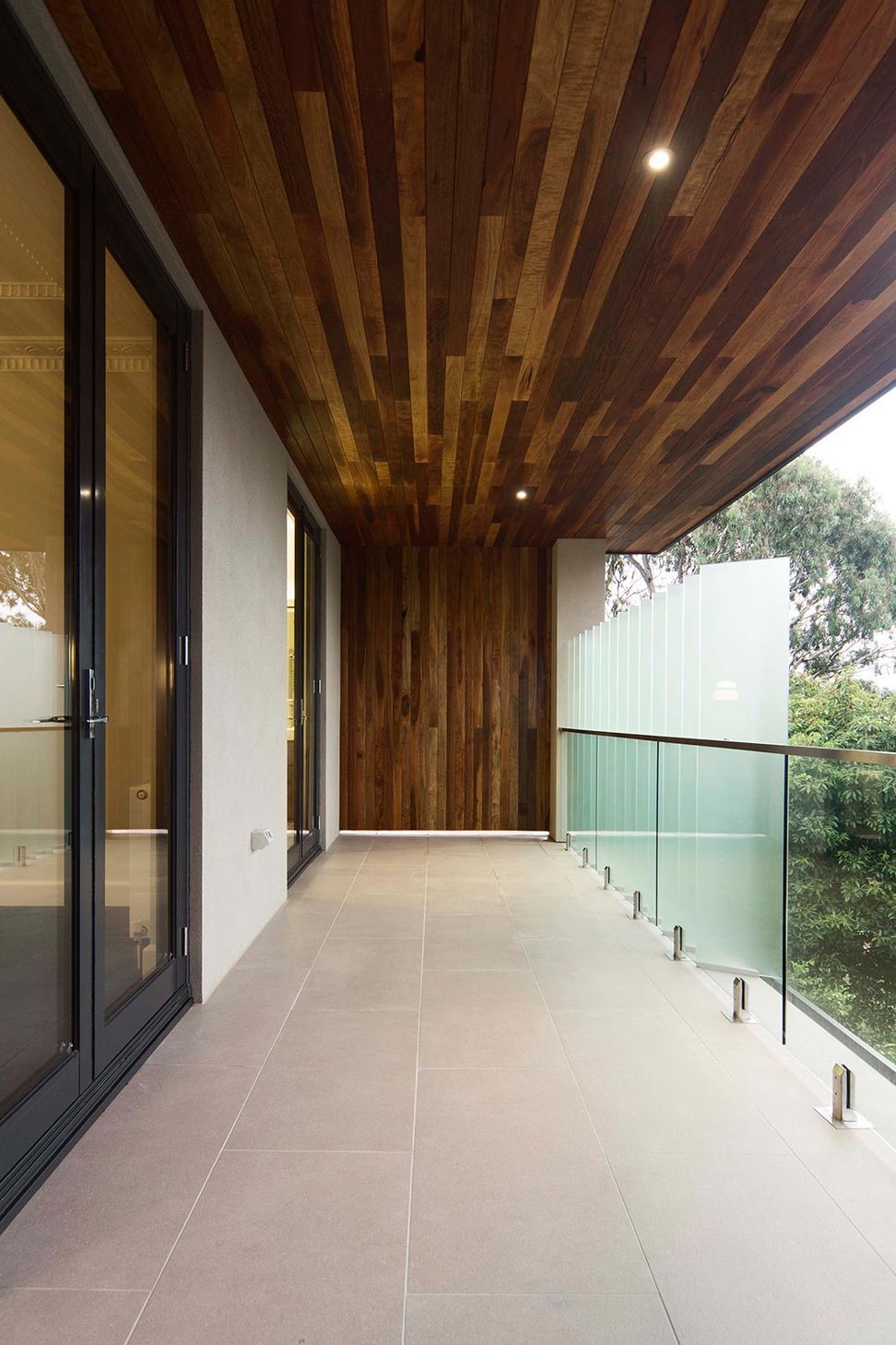 Kew Pool House