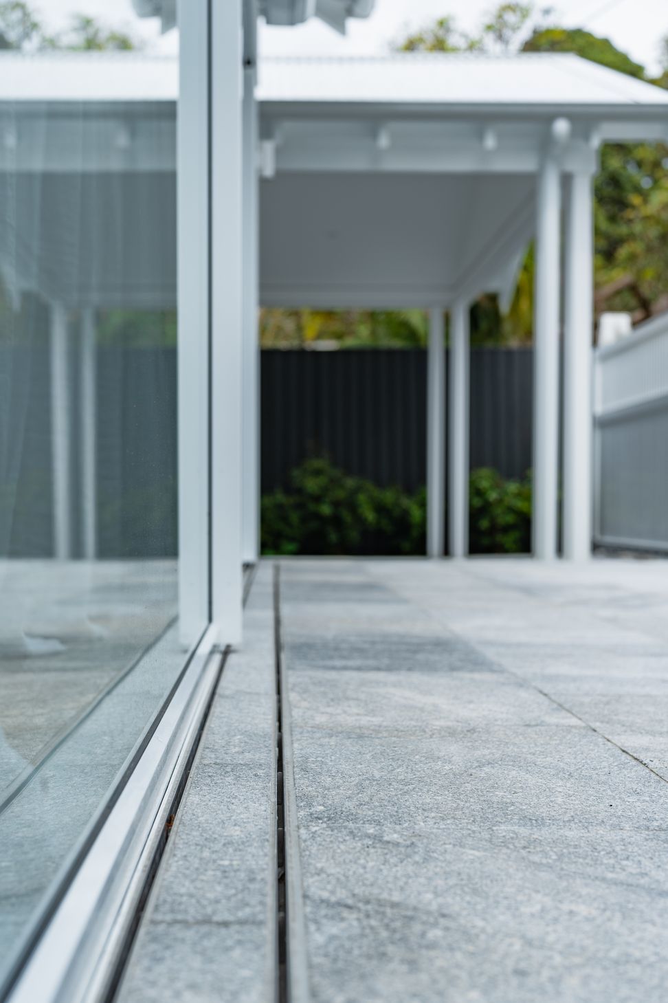 Ocean Grey Granite | Clairvaux Wall Cladding | BCM Australia | Wolski Coppin | YorKorner Interior