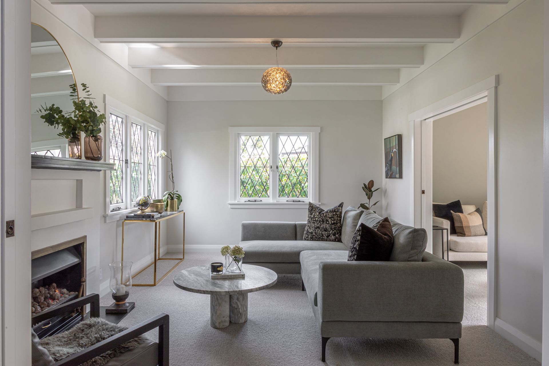Woodside-feature-shot-of-living-.jpg