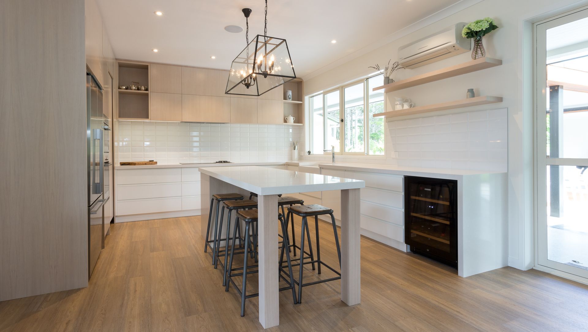 Modern Farmhouse Renovation banner