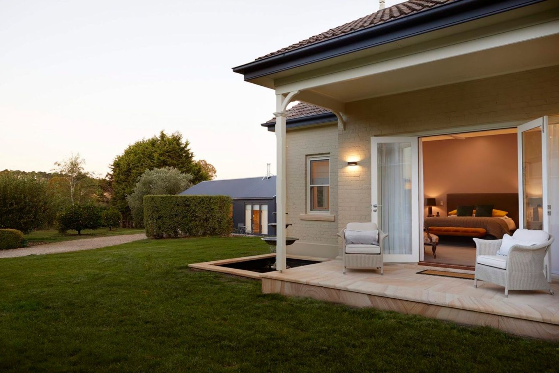 buildme230309WaratahBuildingSuttonForest0099-1-gigapixel-standard-width-1390px.jpg