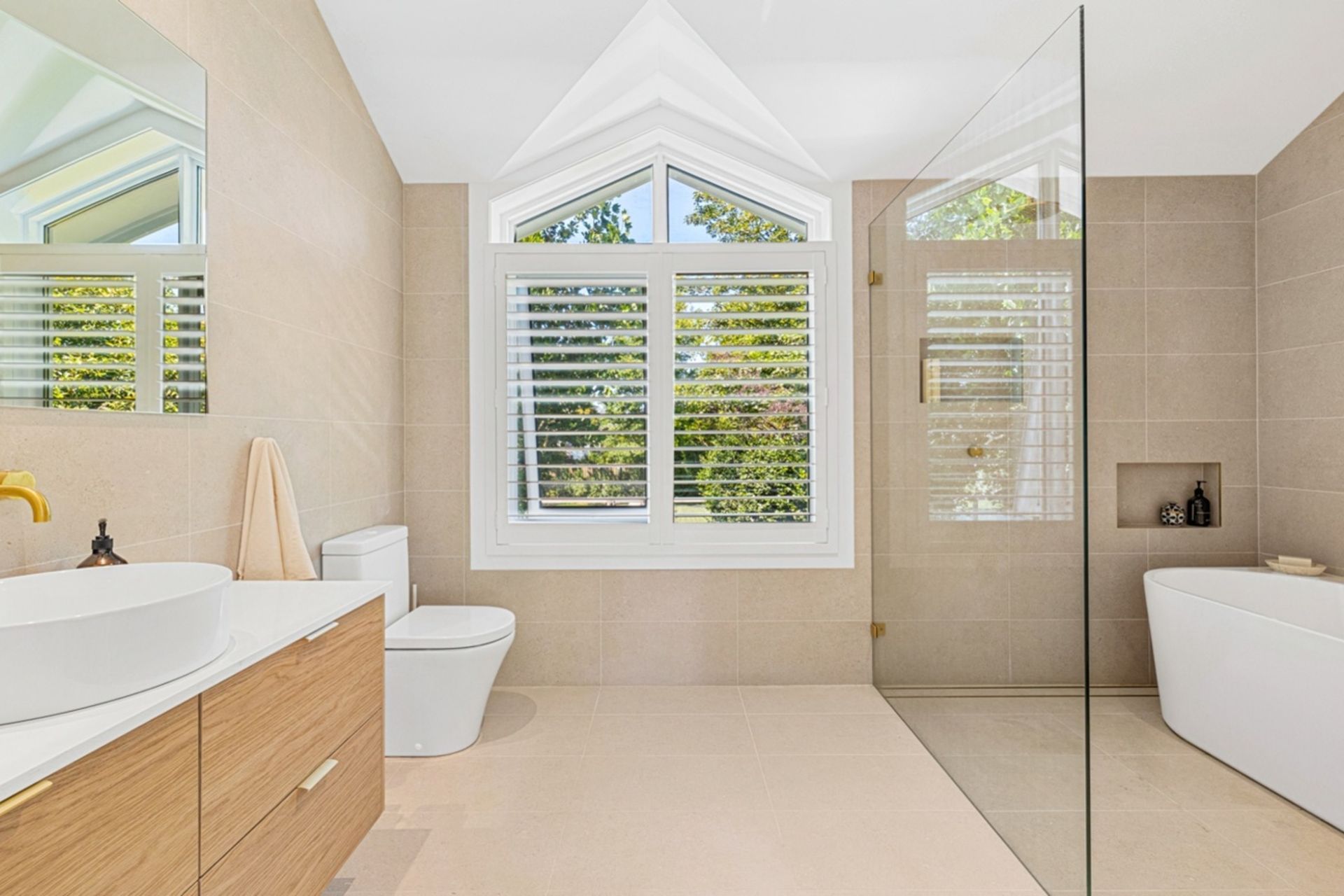 buildme9-Bradman-Ave-1539-2-Web-gigapixel-standard-width-1389px.jpg