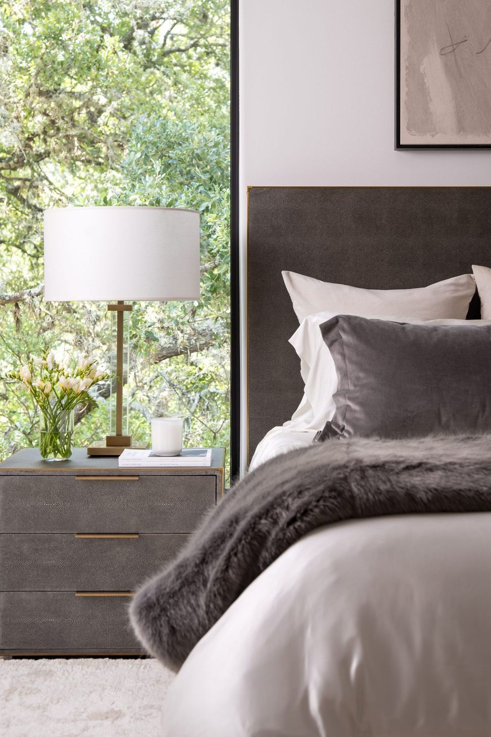etch-design-group-lake-austin-main-bedroom-vignette-portrait-efb9c19f0ab8a24d9500c3df95dae9ff-427ybp5o9u18.jpg