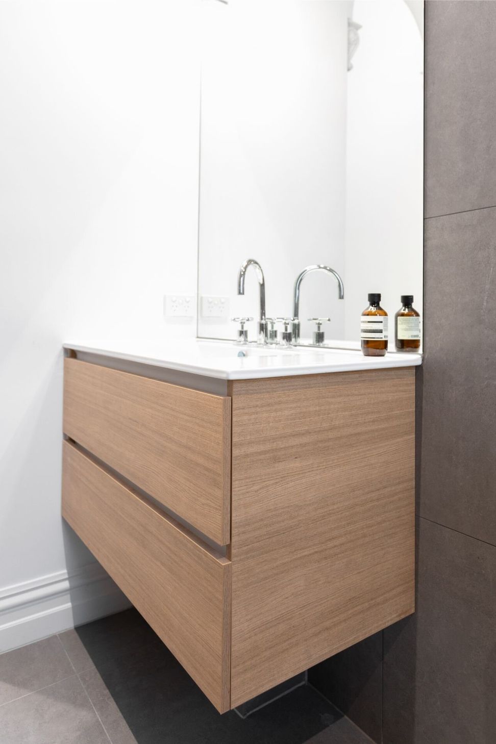 ##SOUTH YARRA - Hawksburne Rd  | General Renovations &amp; Bathrooms