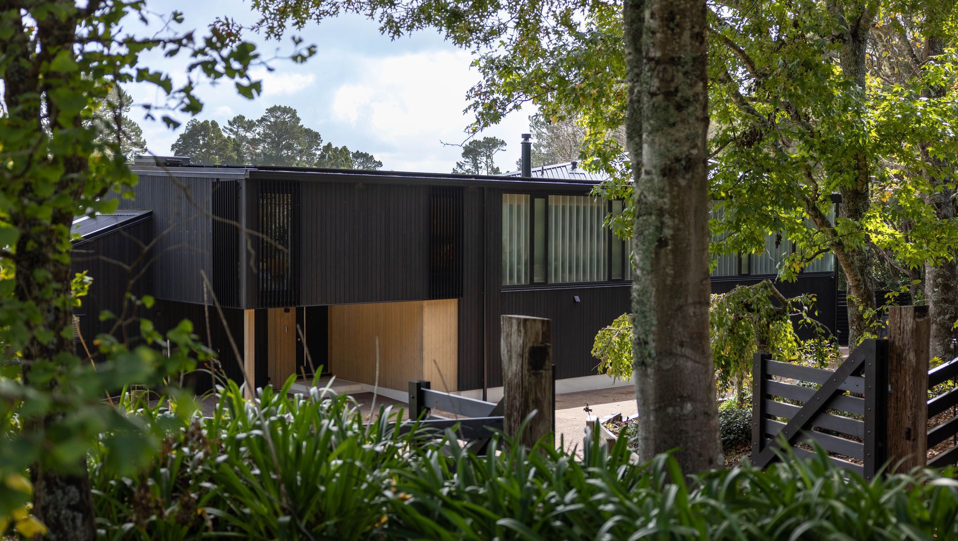 Kauri house banner