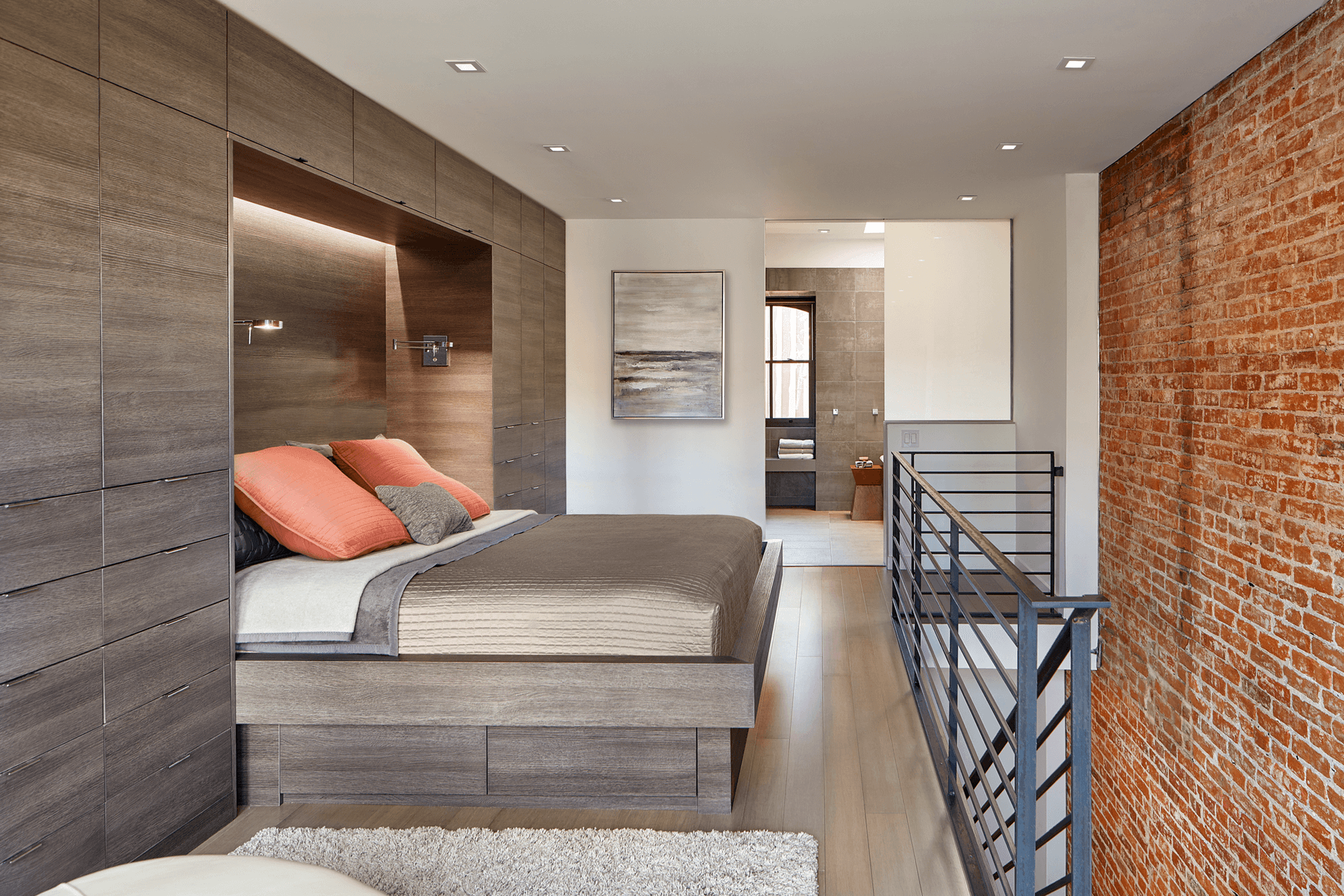 kYd-Logan-Square-Town-House-12.png