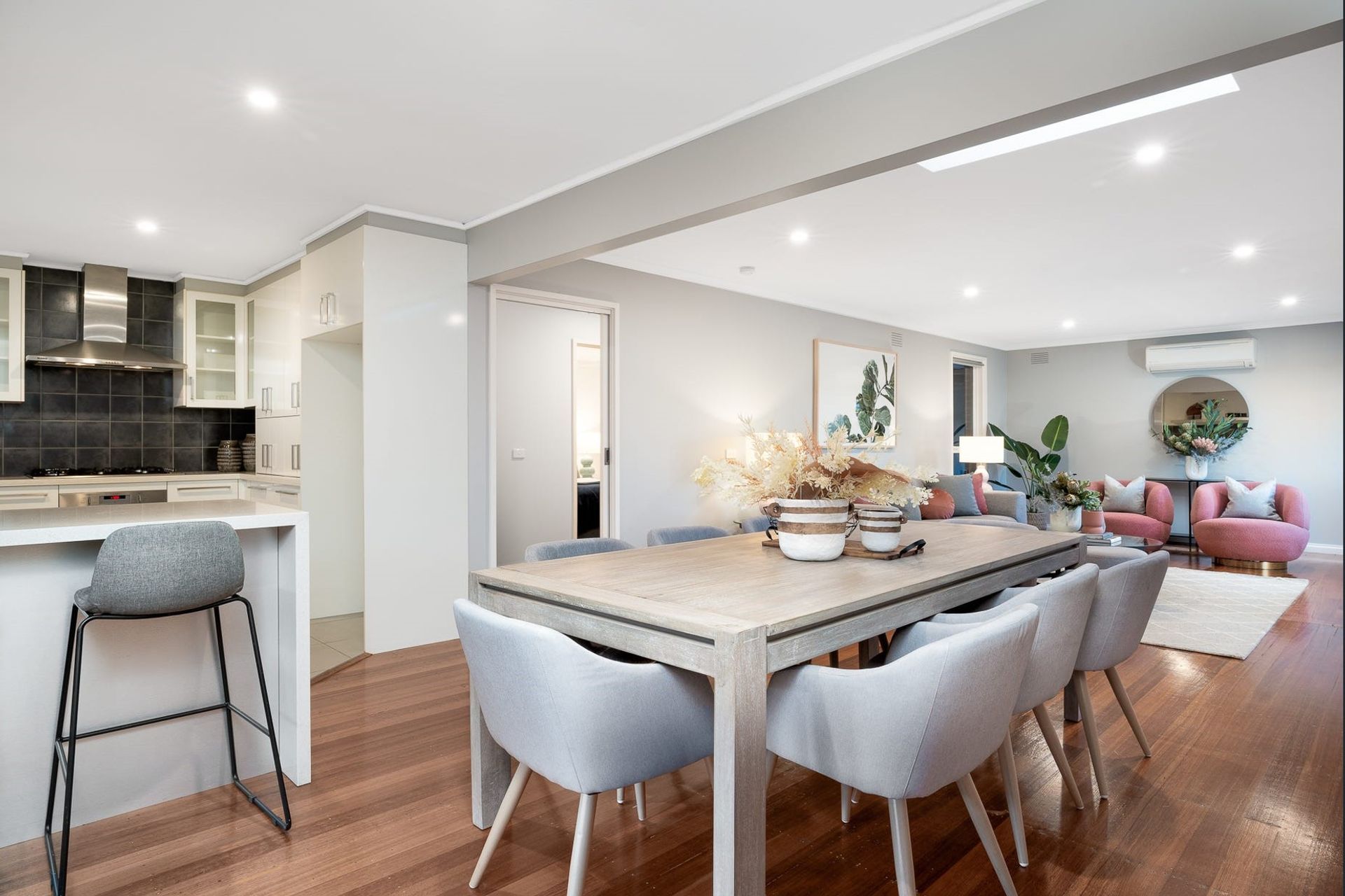kitchen-v15.jpg
