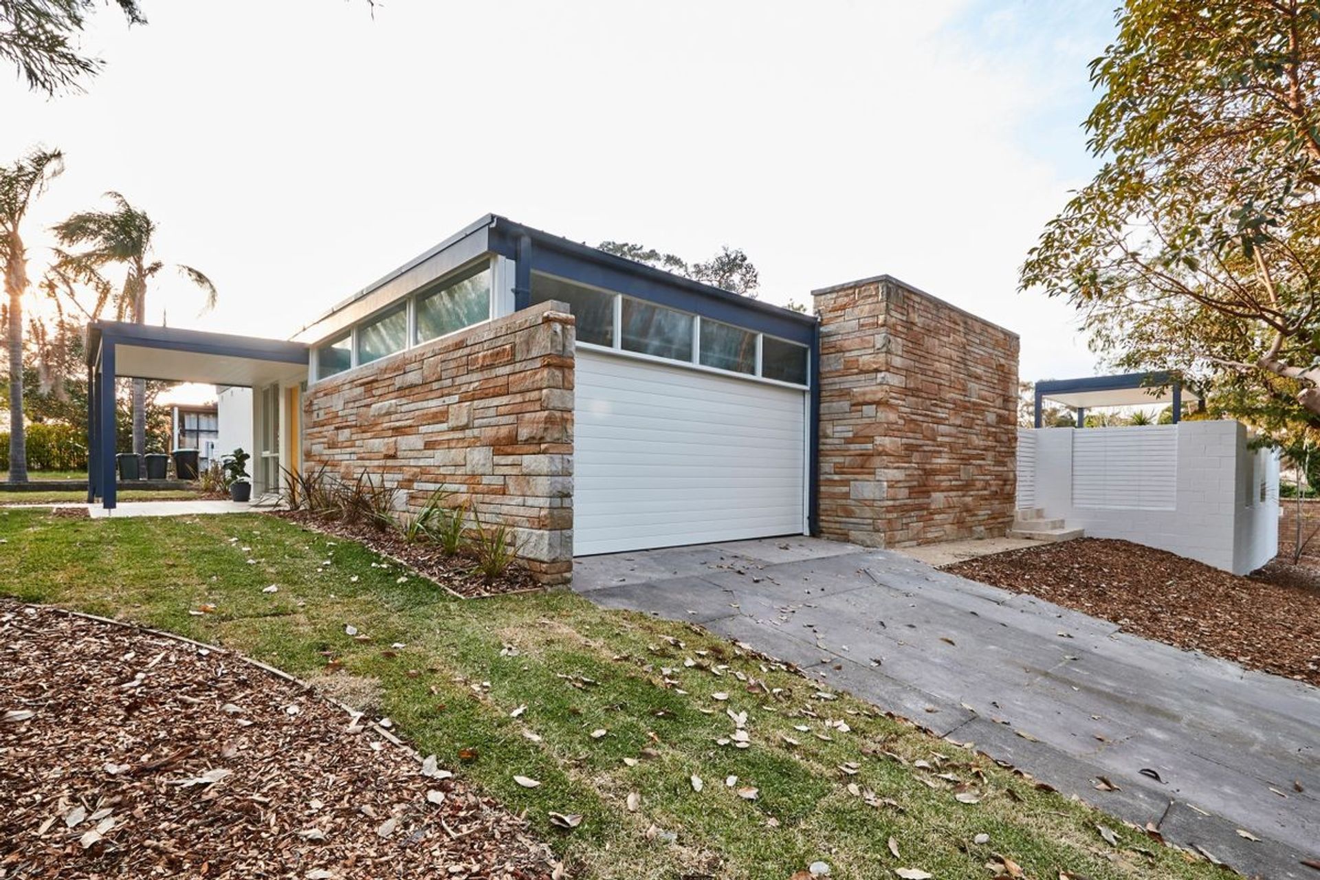 Day Residence
