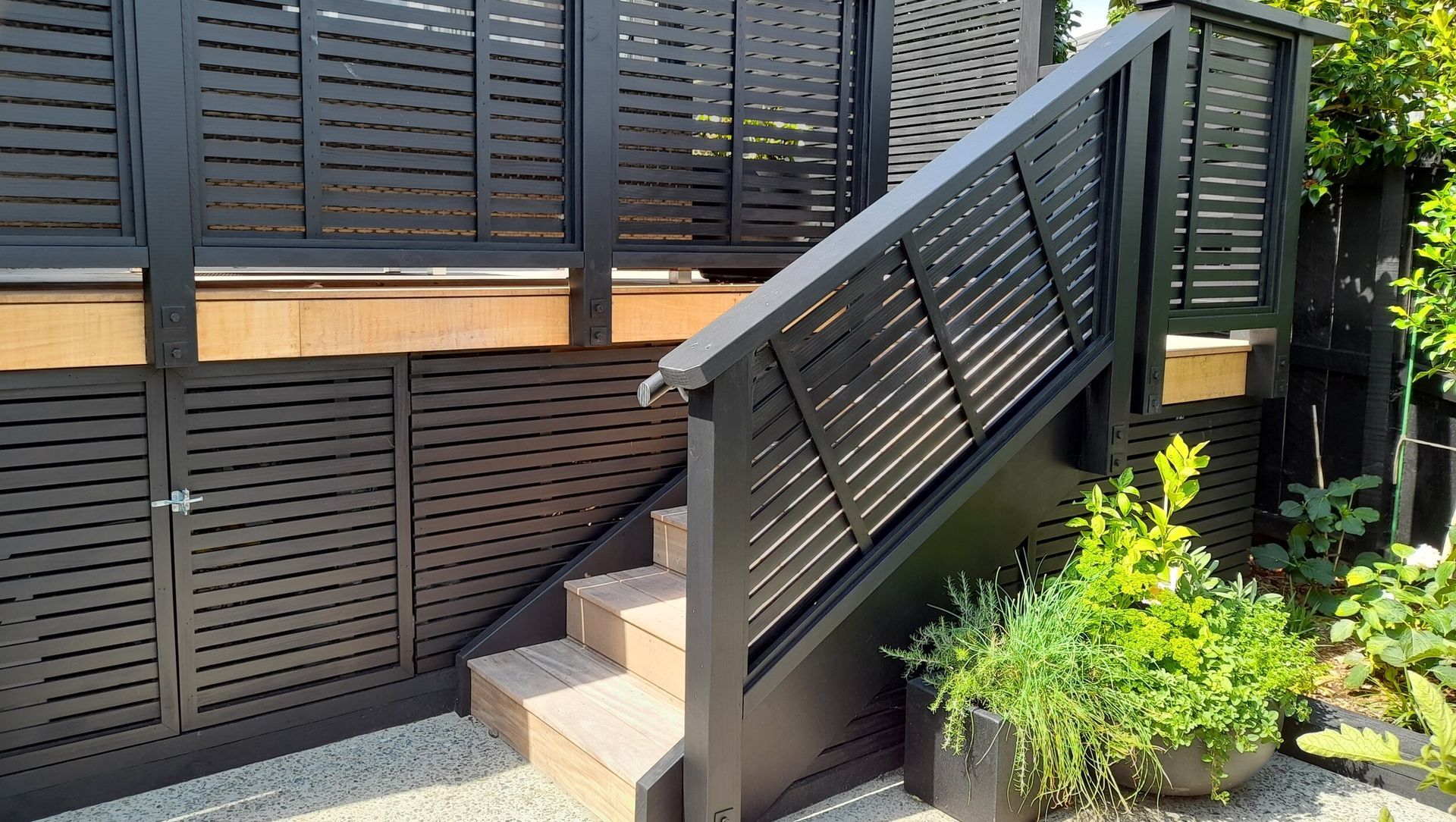 Seaview Terrace – Outdoor Renovation banner