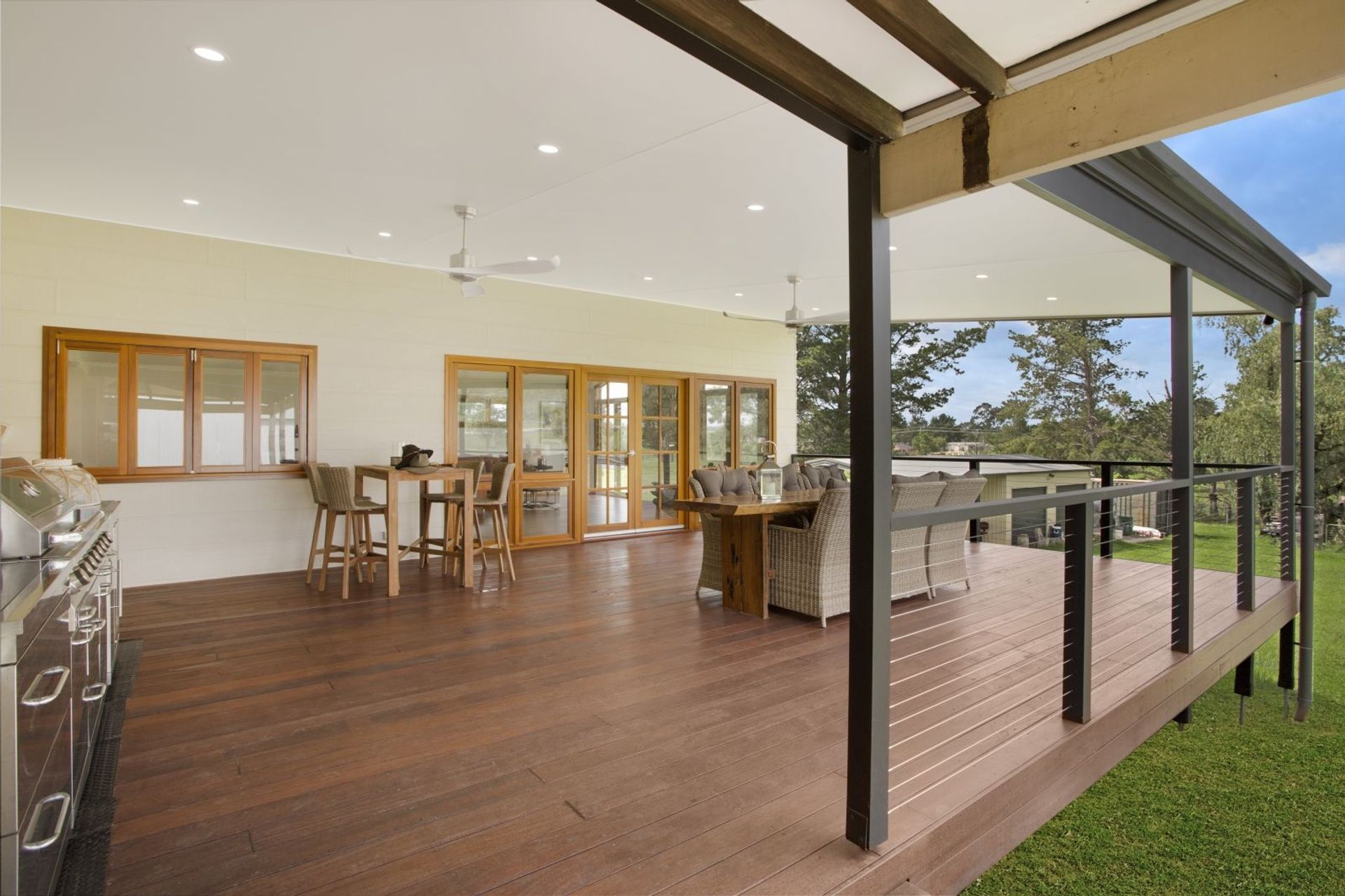 Menangle Road