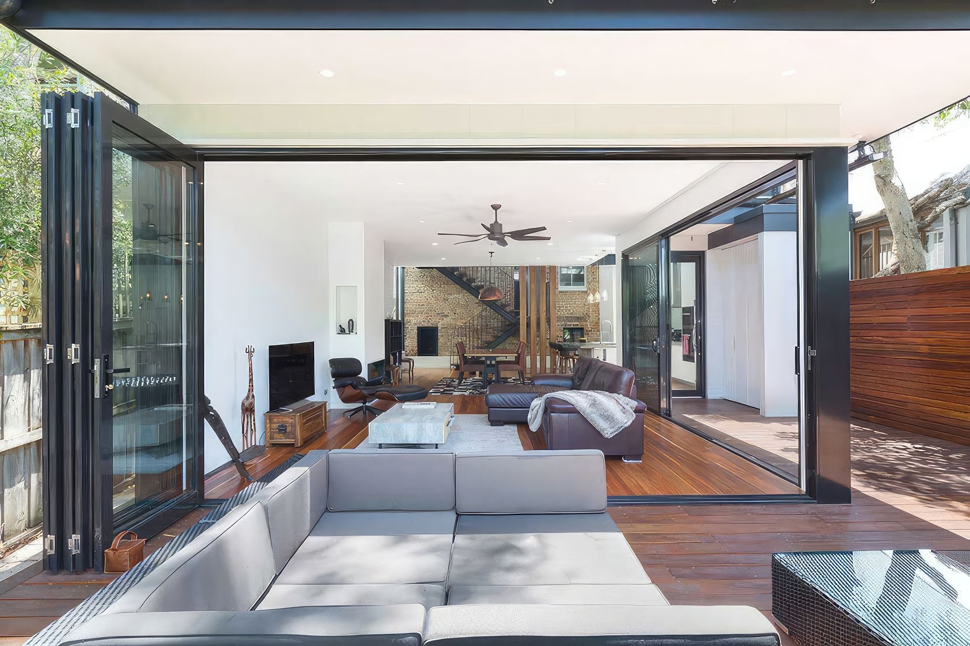 up2-Through-bifold-doors-fix-standard-scale-200x.jpg