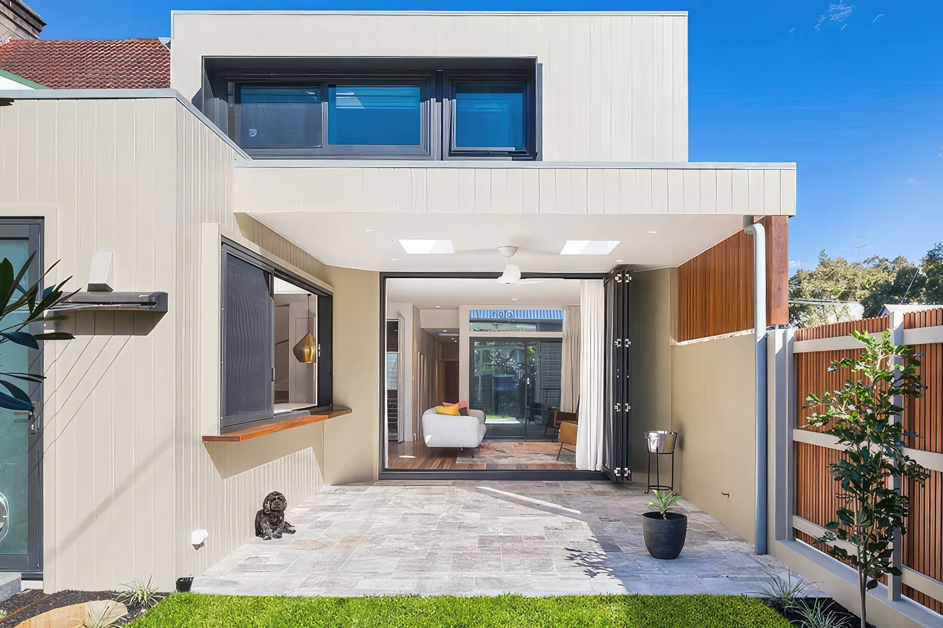 up52-Reynolds-St-Balmain-Image-08-1000x600-fix-standard-scale-200x-v2.jpg
