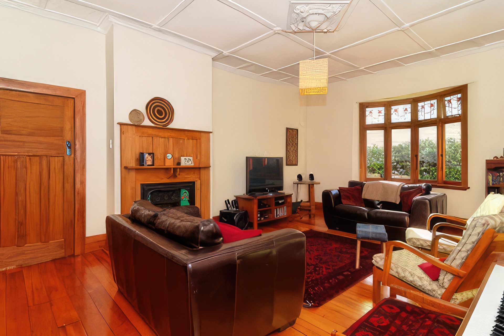 upLoungerenovation-i-Renovate-fix-standard-scale-400x.jpg
