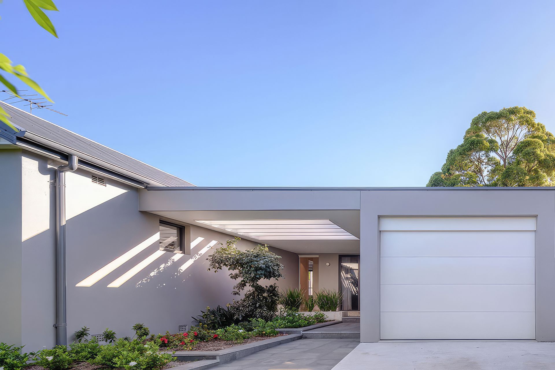 upMATTBUILD-Charles-Street-Oatley-Main-Slider-Image-16-1000x667-1-fix-standard-scale-200x.jpg