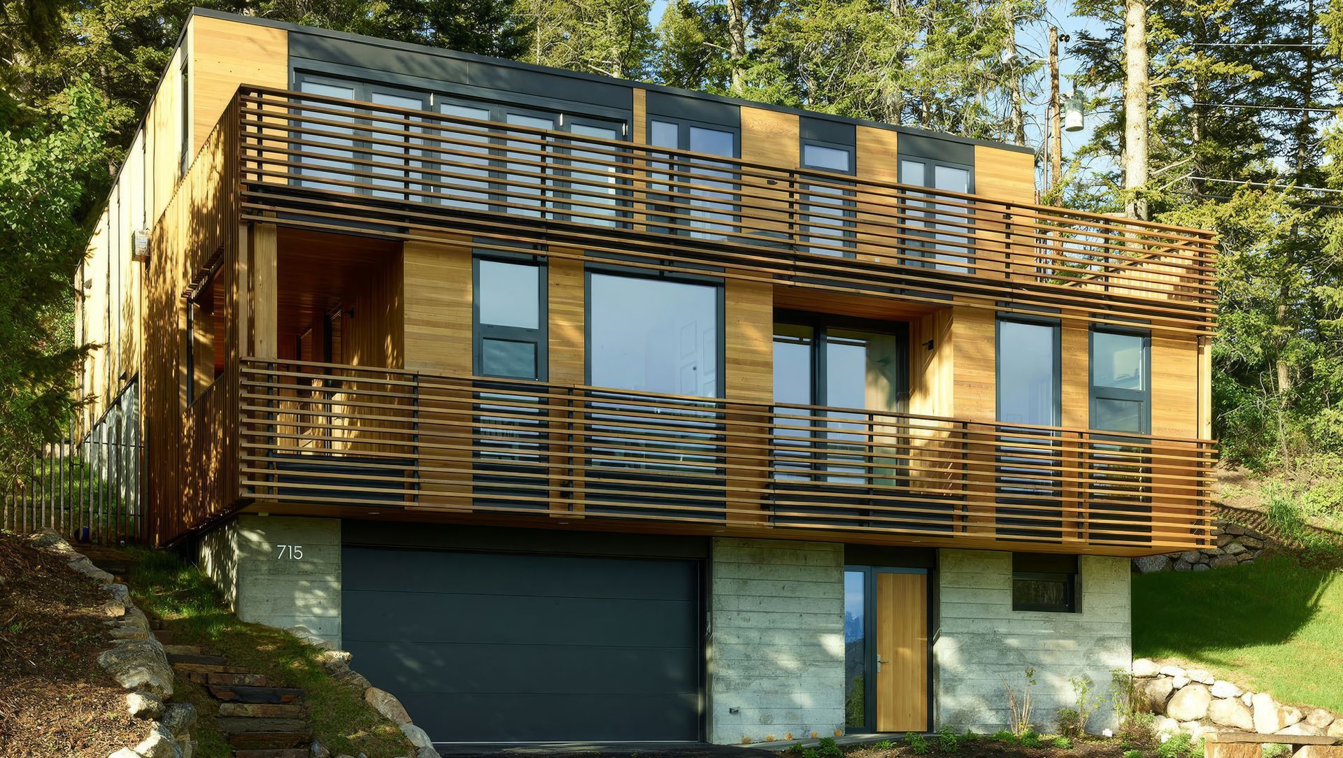 Vertical House banner