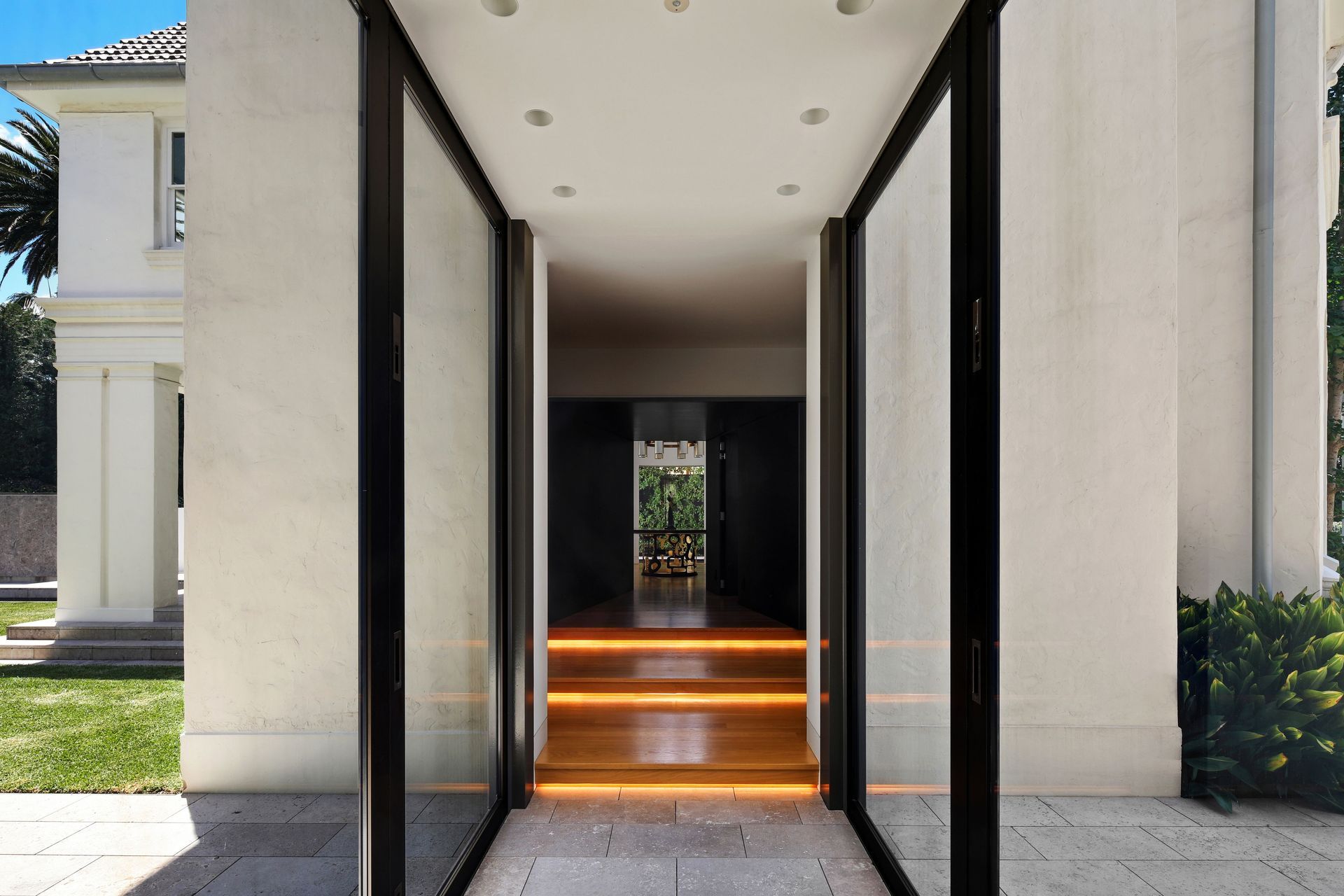 10PooleStreetLonguevilleHighEntrance.jpg