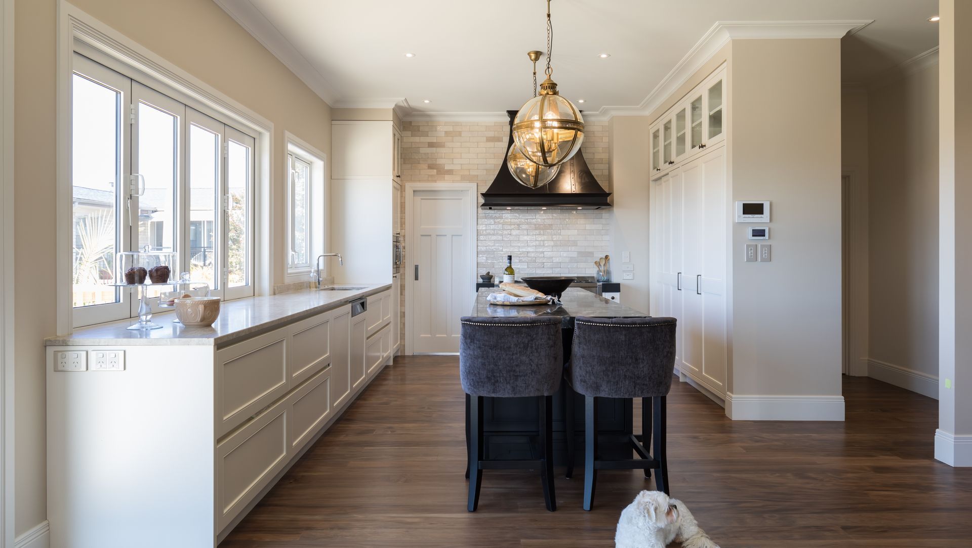Lucerne Road, Remuera, Kitchen banner