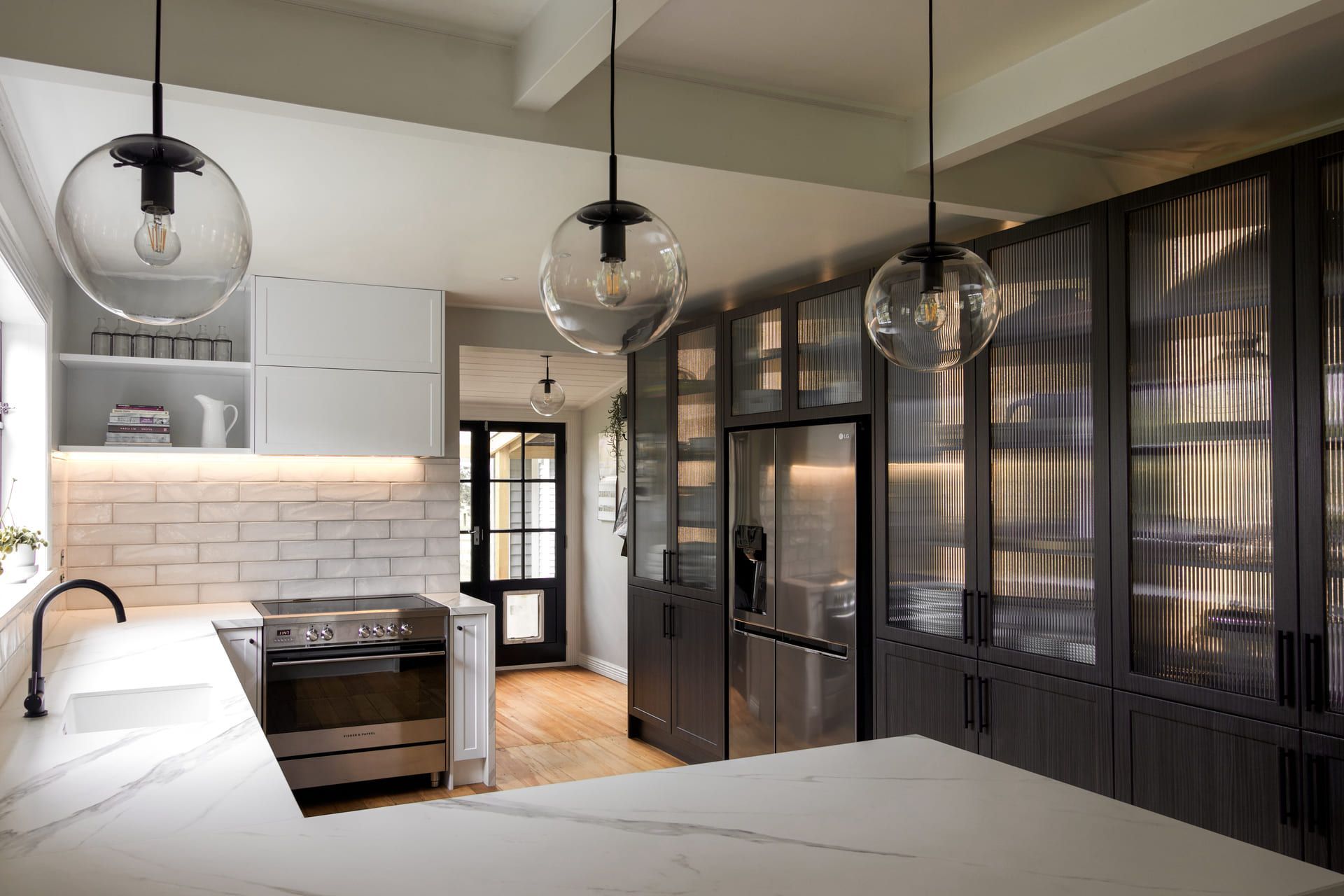 Modern Country Lux