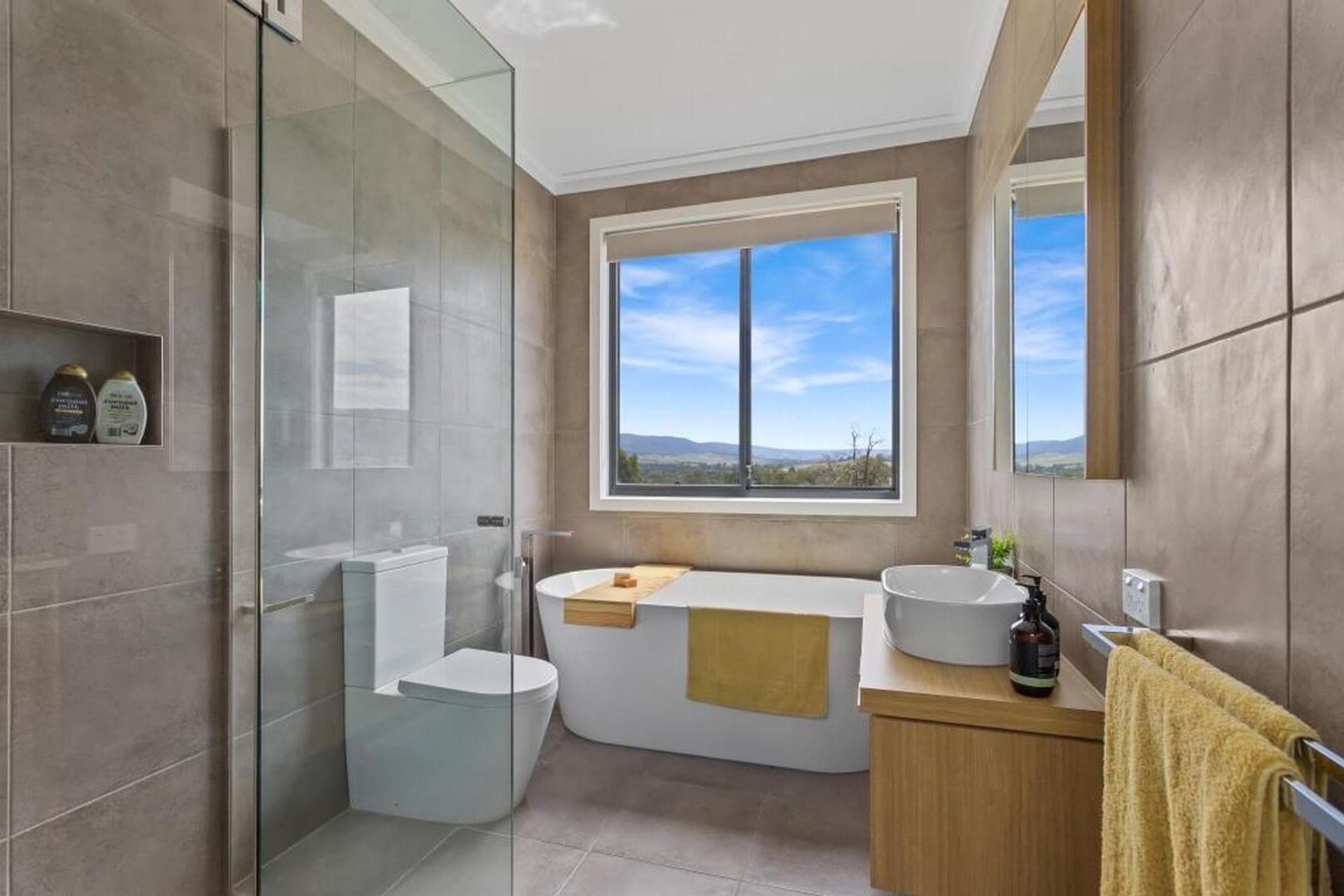 Bathroom-2.jpg