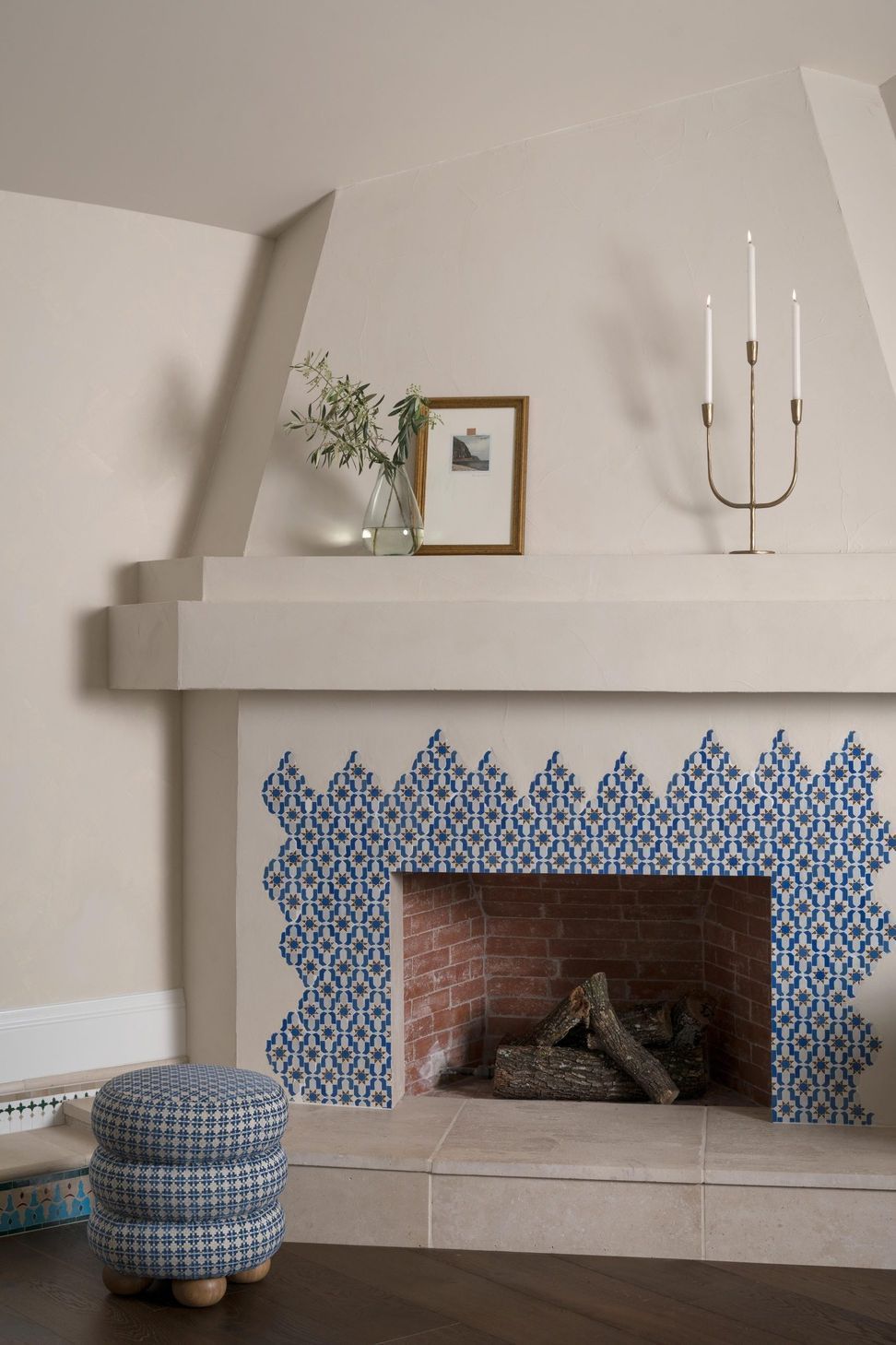 Fireplace-2-scaled-portrait-6593aa6c7ffab6dba8e07748480eb369-udj3xam2yw8k.jpg