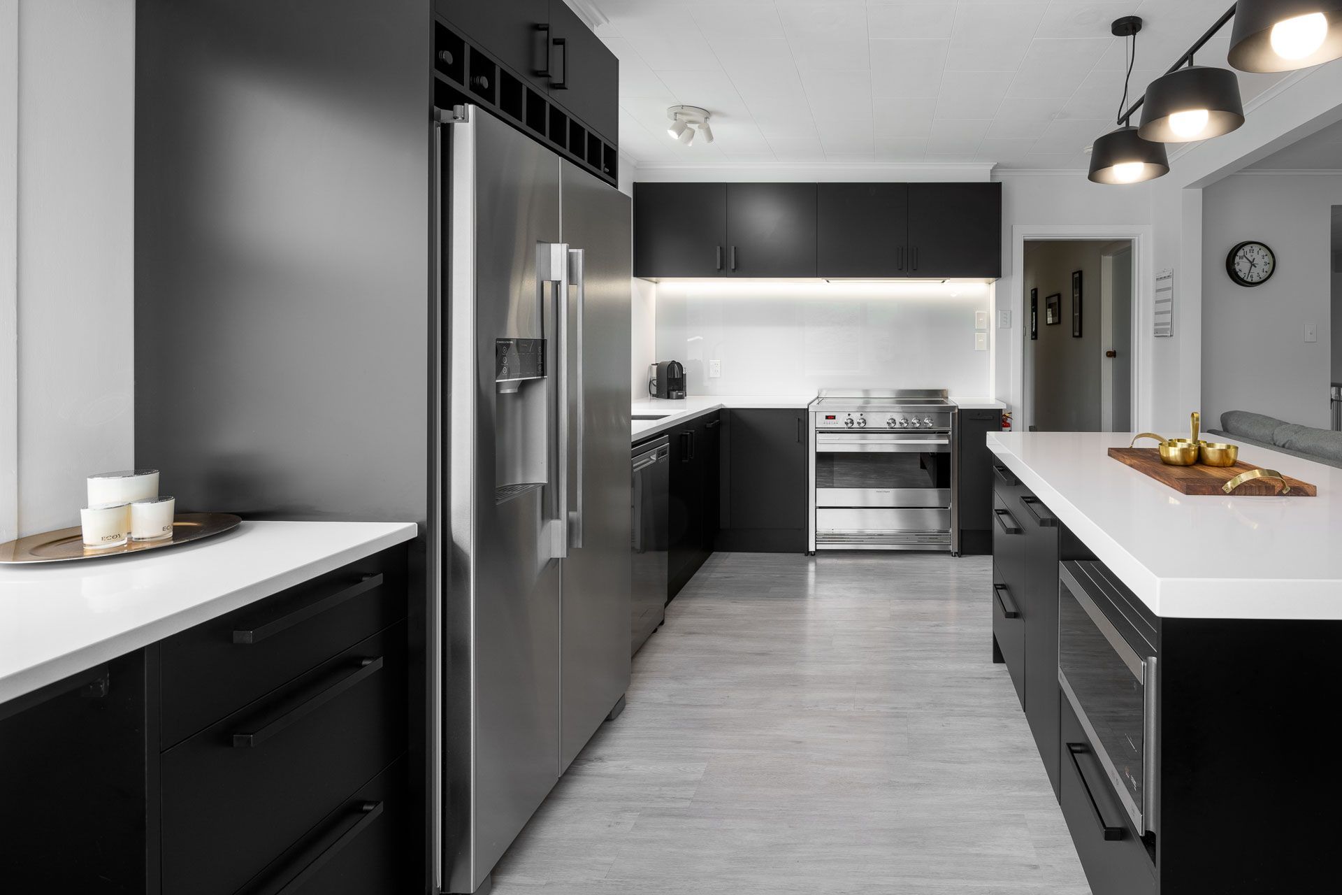 Black Kitchen