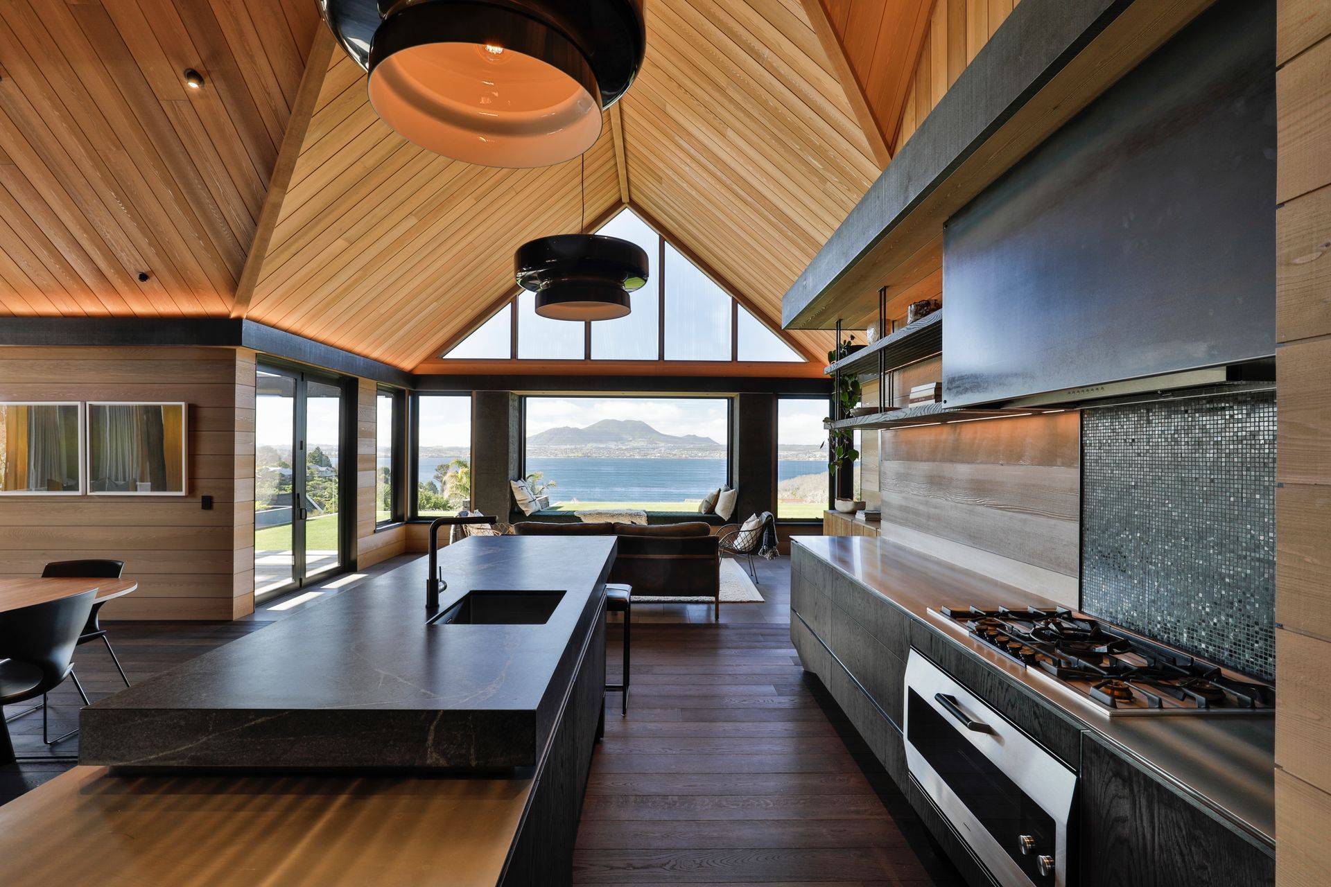 Acacia Bay Gables