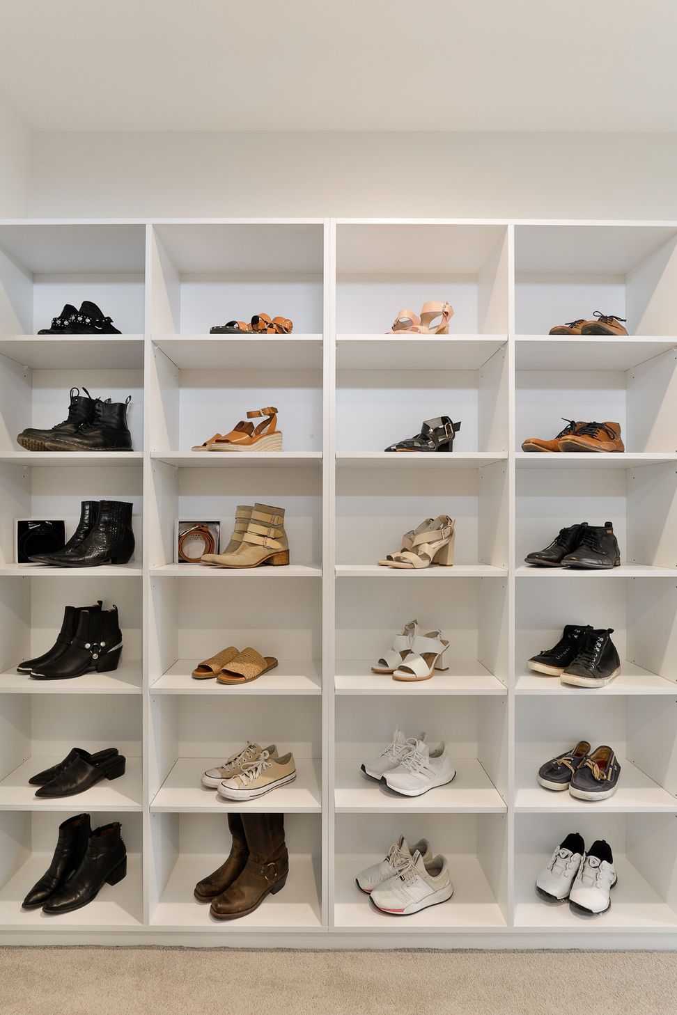 Master walk in robe. Interior Design- Kelly @ Archi Build Ltd.