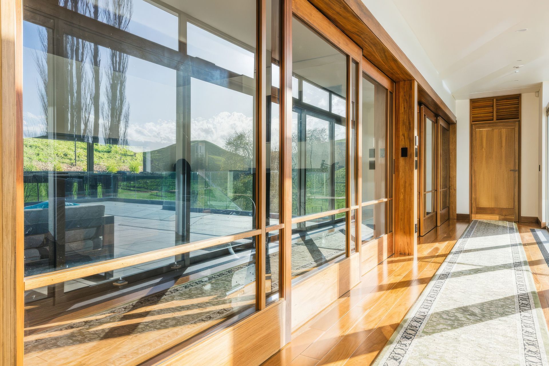glass-sliders-1000x667a.jpg