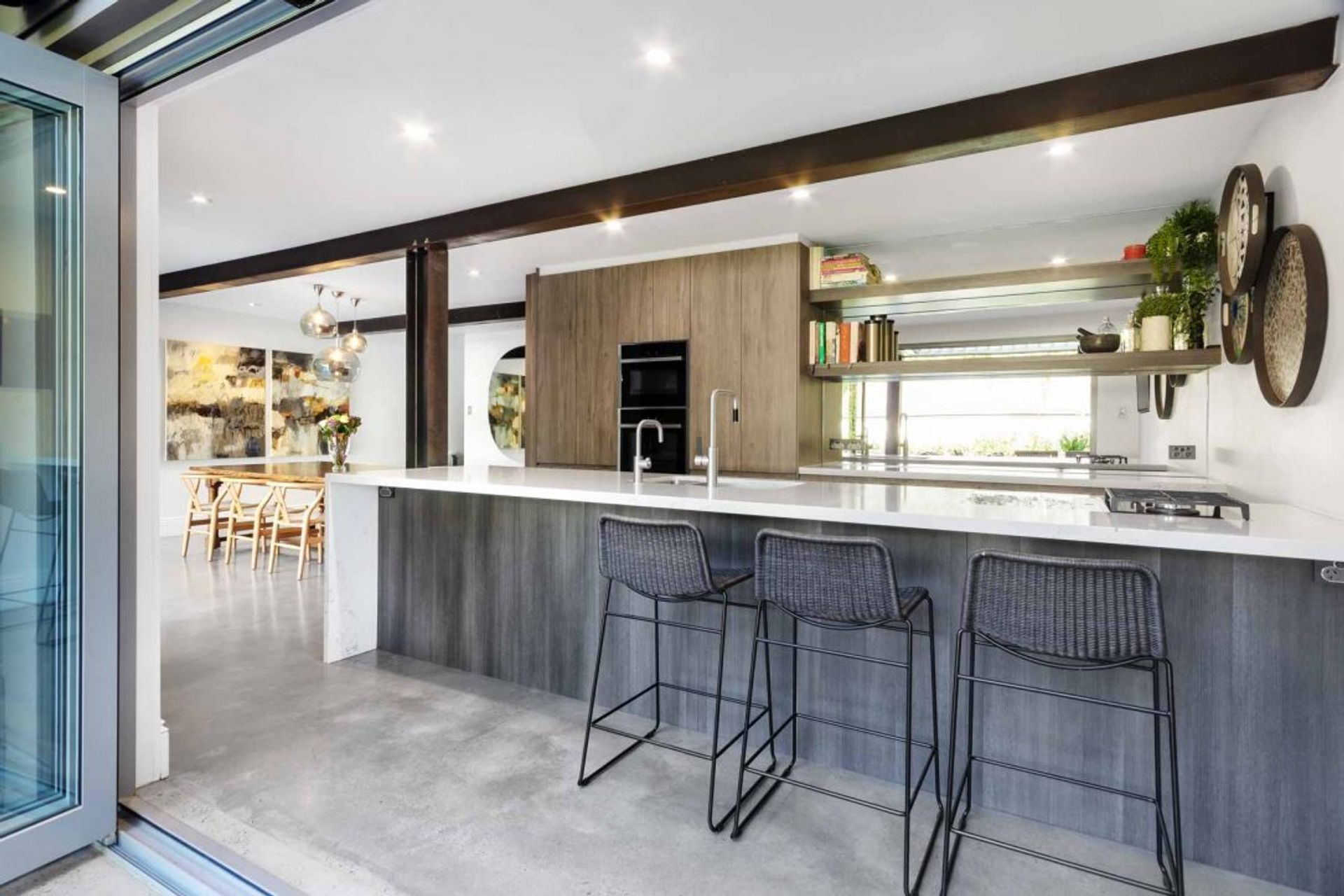 kitchen-design-miele-quantum-quartz-bora-neff-oven-polytec-timber-grain-cabinets-1-1084x723-v3.jpg