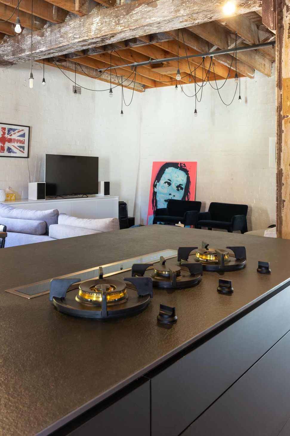 kitchen-design-sydney-black-industrial-luxury-kitchen-renovation-pitt-burners-elica-downdraft-1.jpg