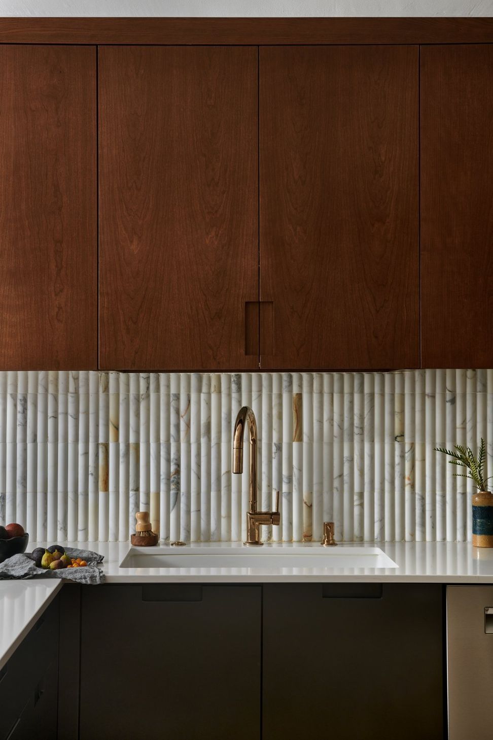 spruceloreskitchen03v3.jpg