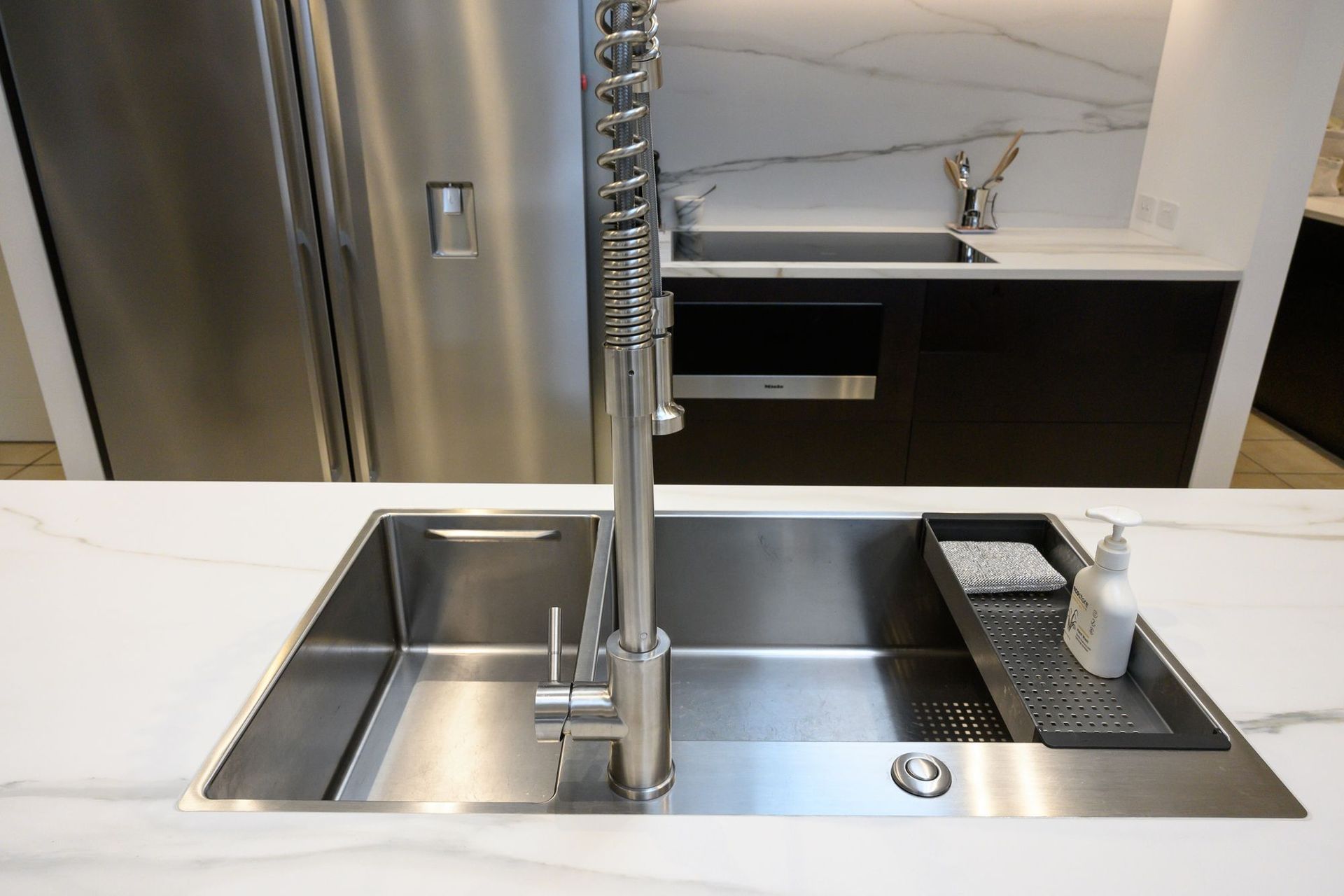 White Kitchen